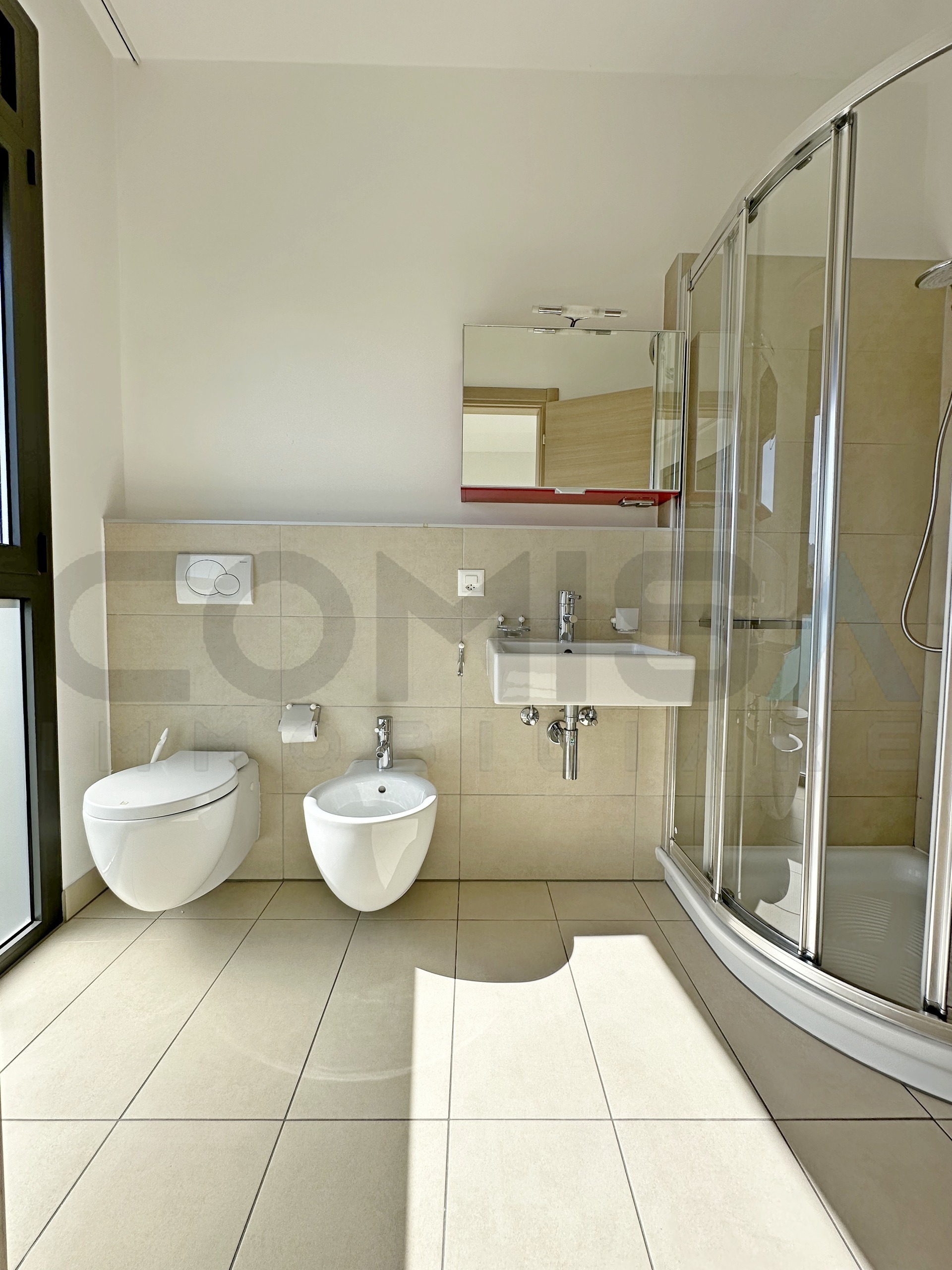 bagno con doccia bagno con doccia