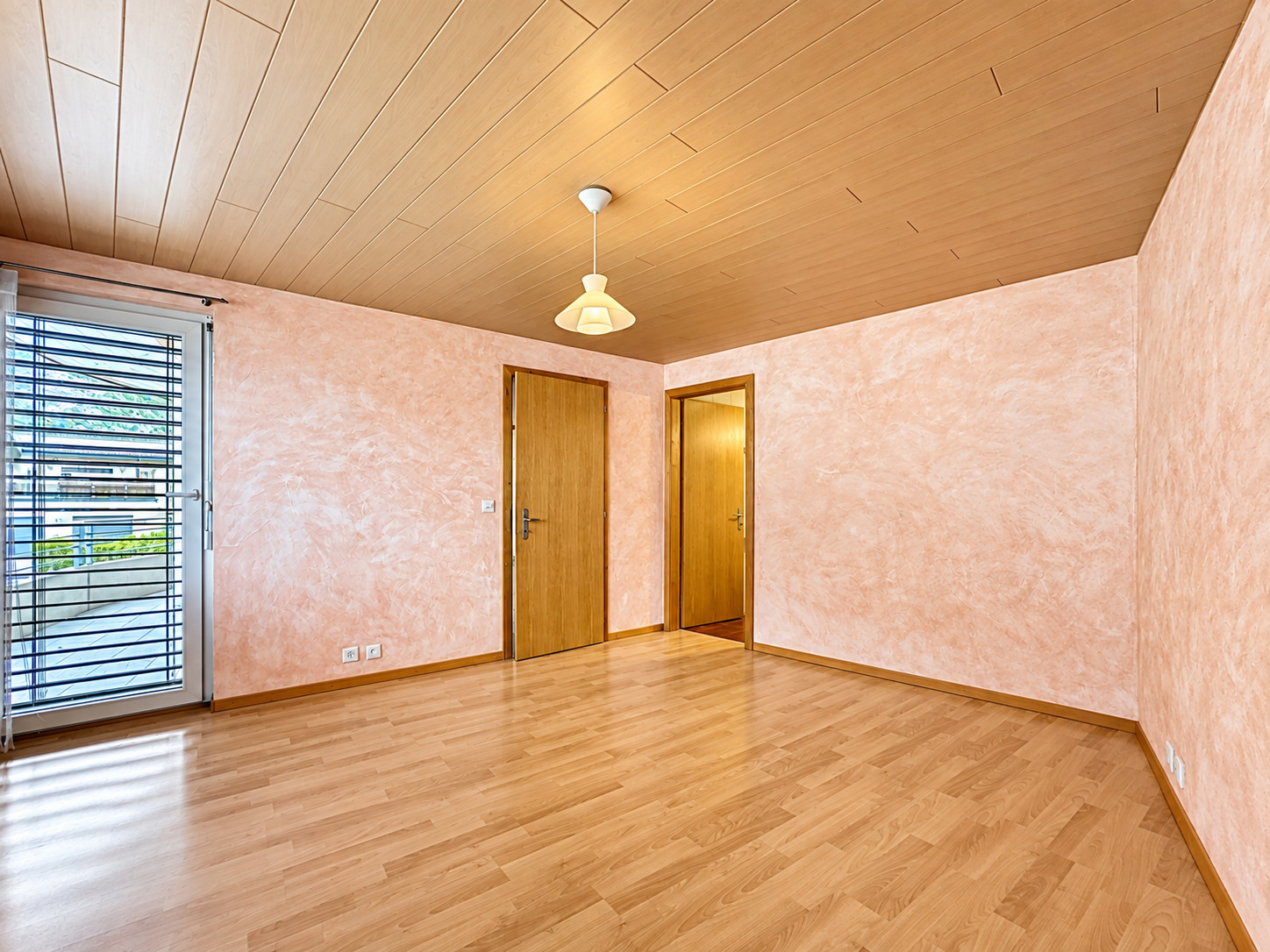 Interior view 3
