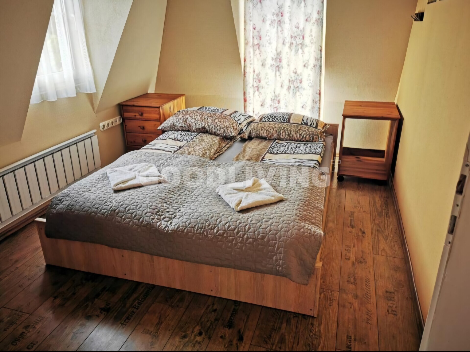 Photo 4