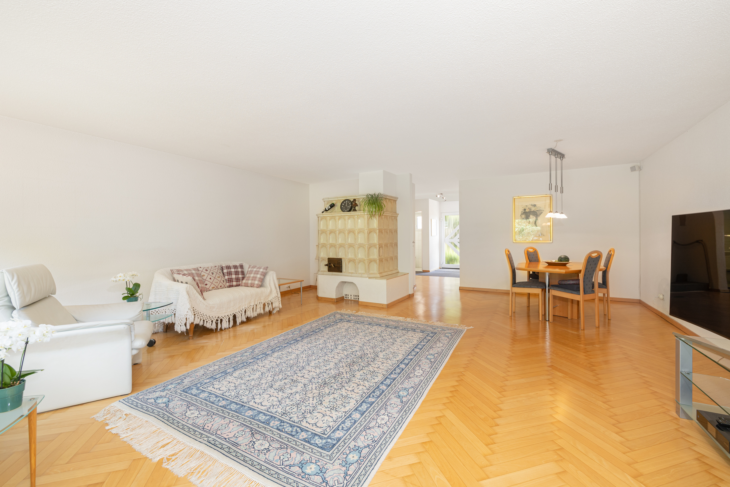 Wohn- und Esszimmer