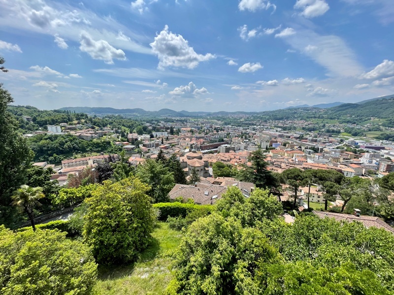Foto 1