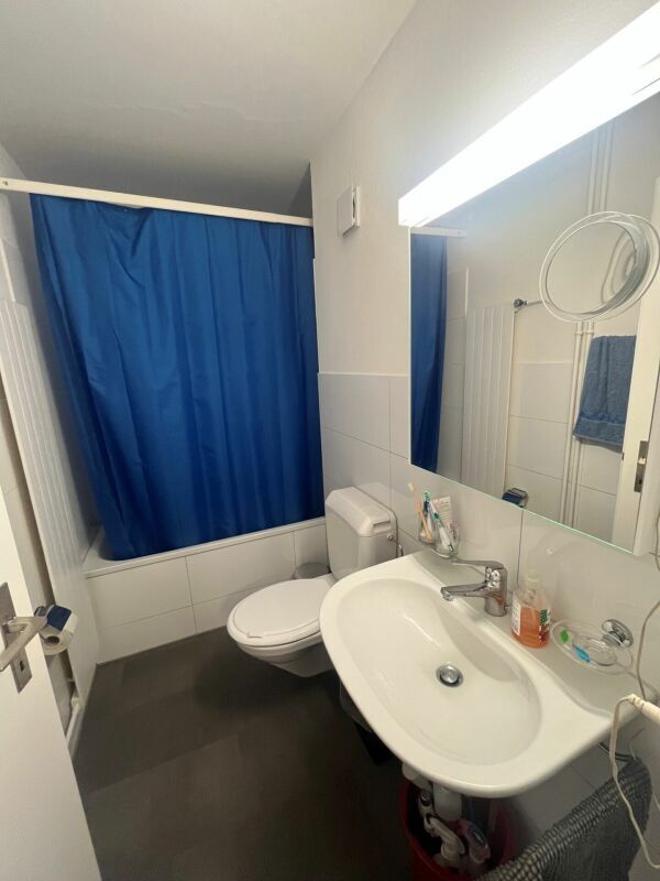 Picture 5