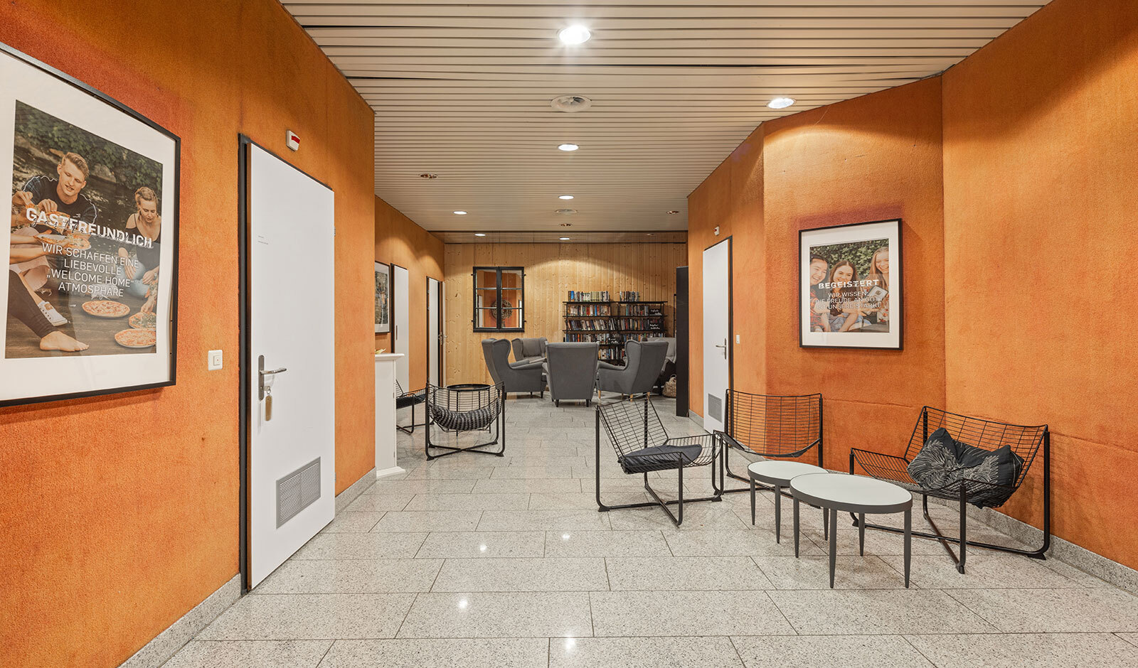 Interior view 4