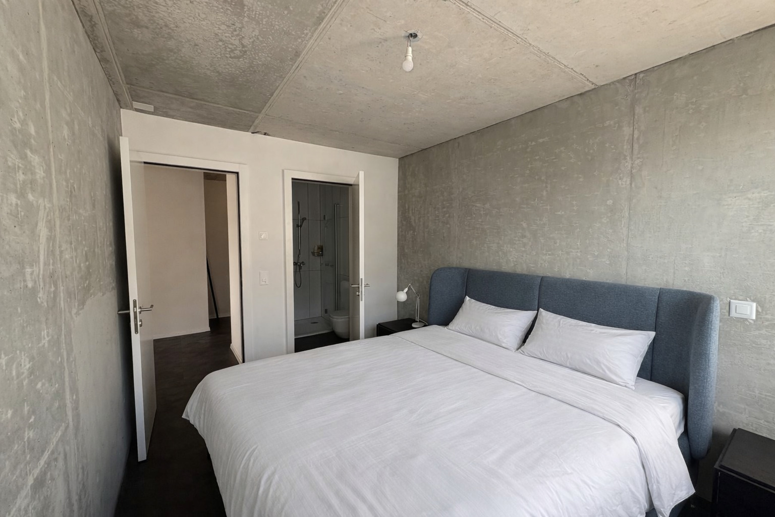 Interior view 4