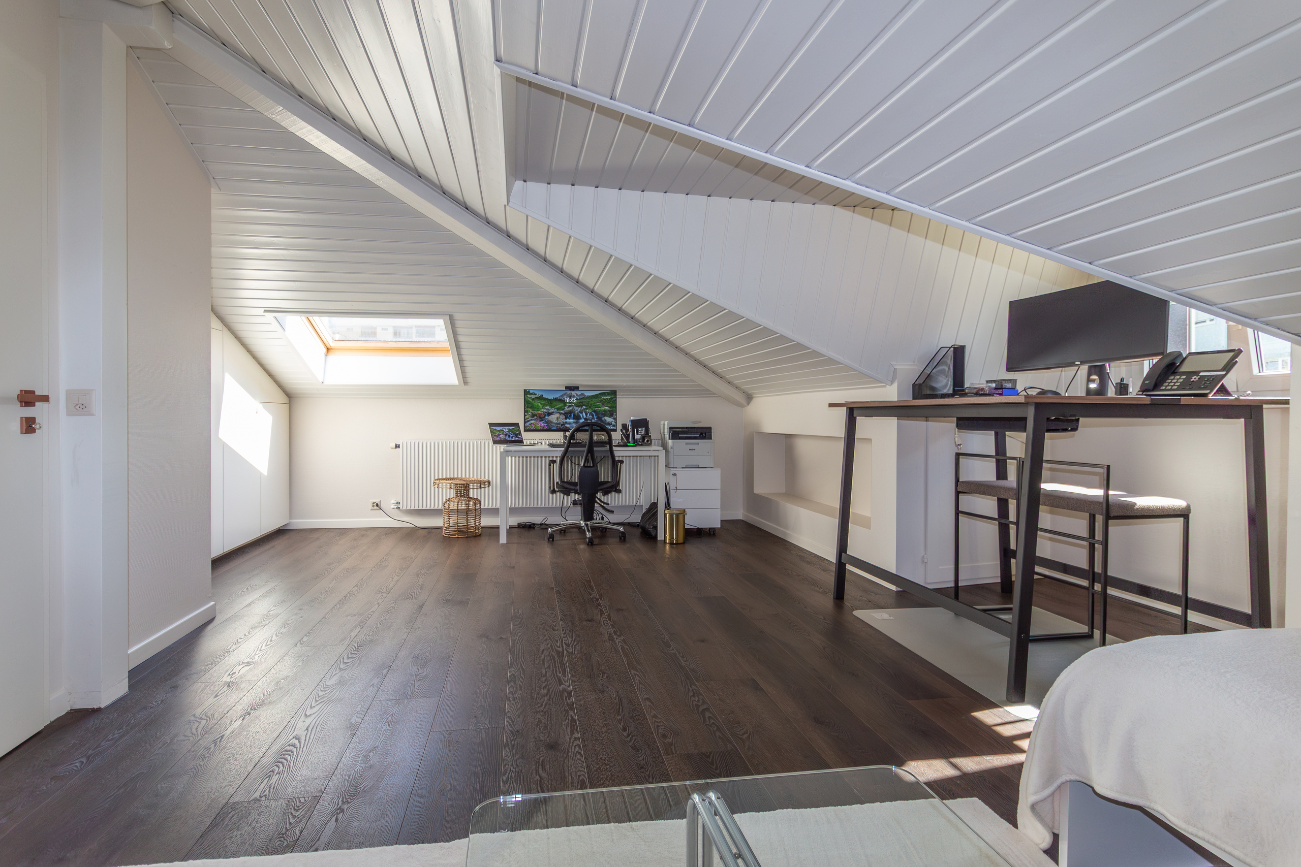 Interior view 18