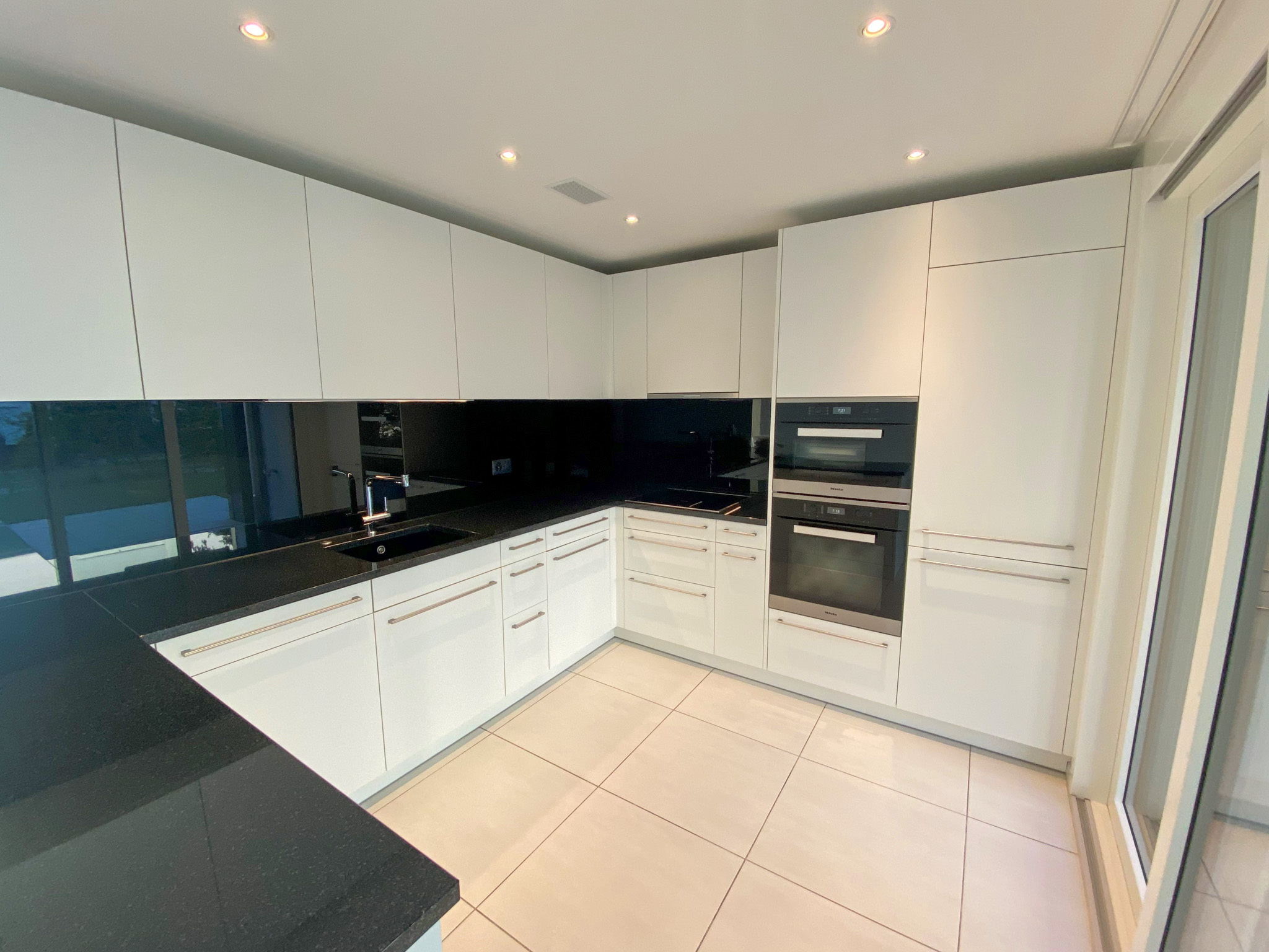 Küche (typähnliche Whg)