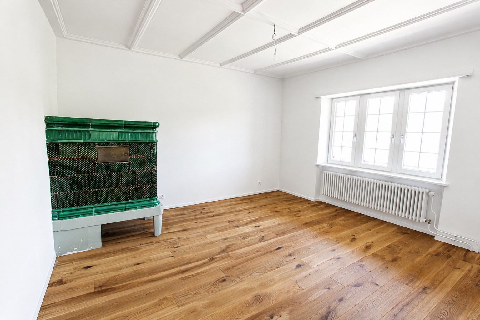 Interior view 4