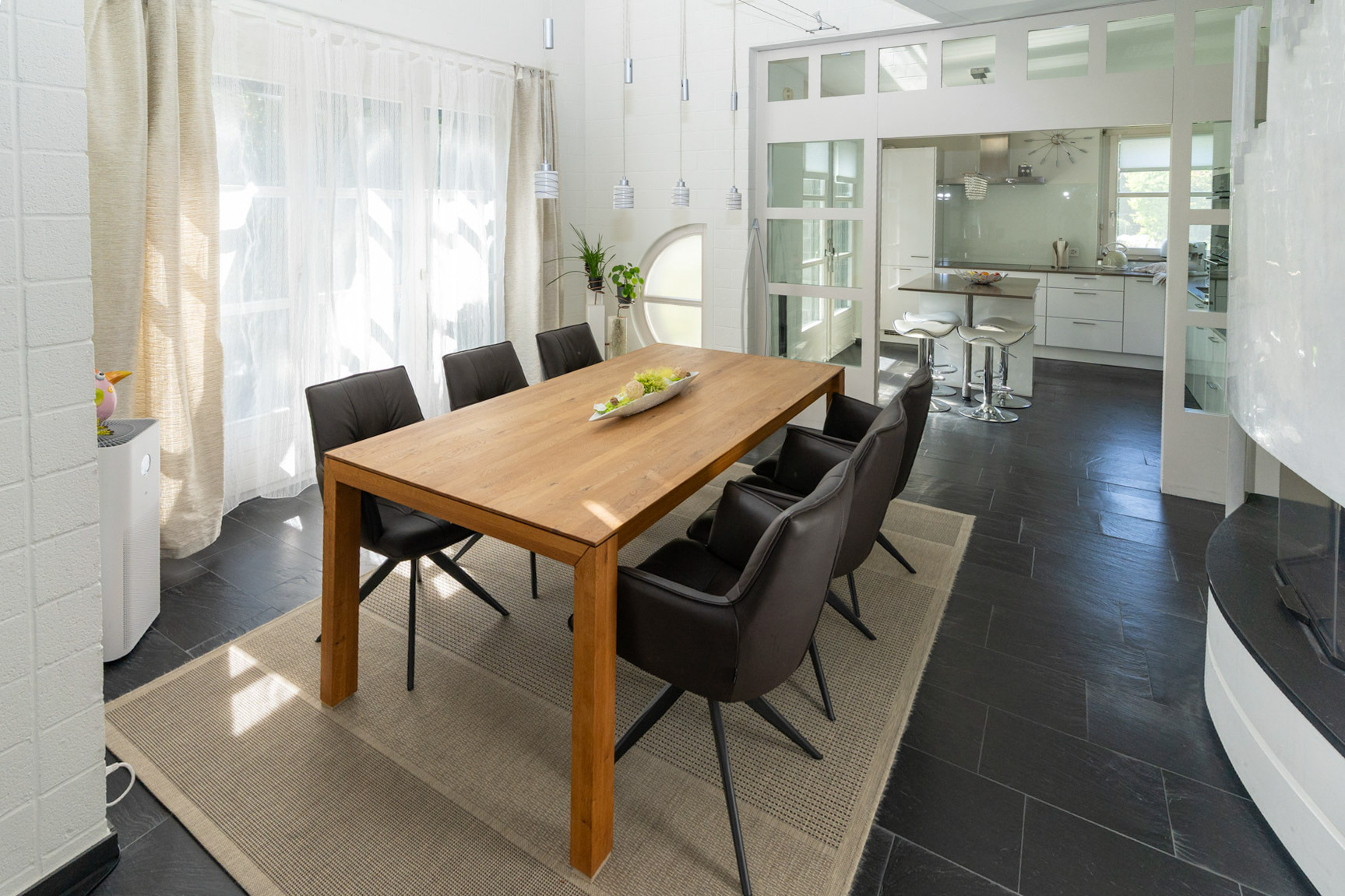 Interior view 2