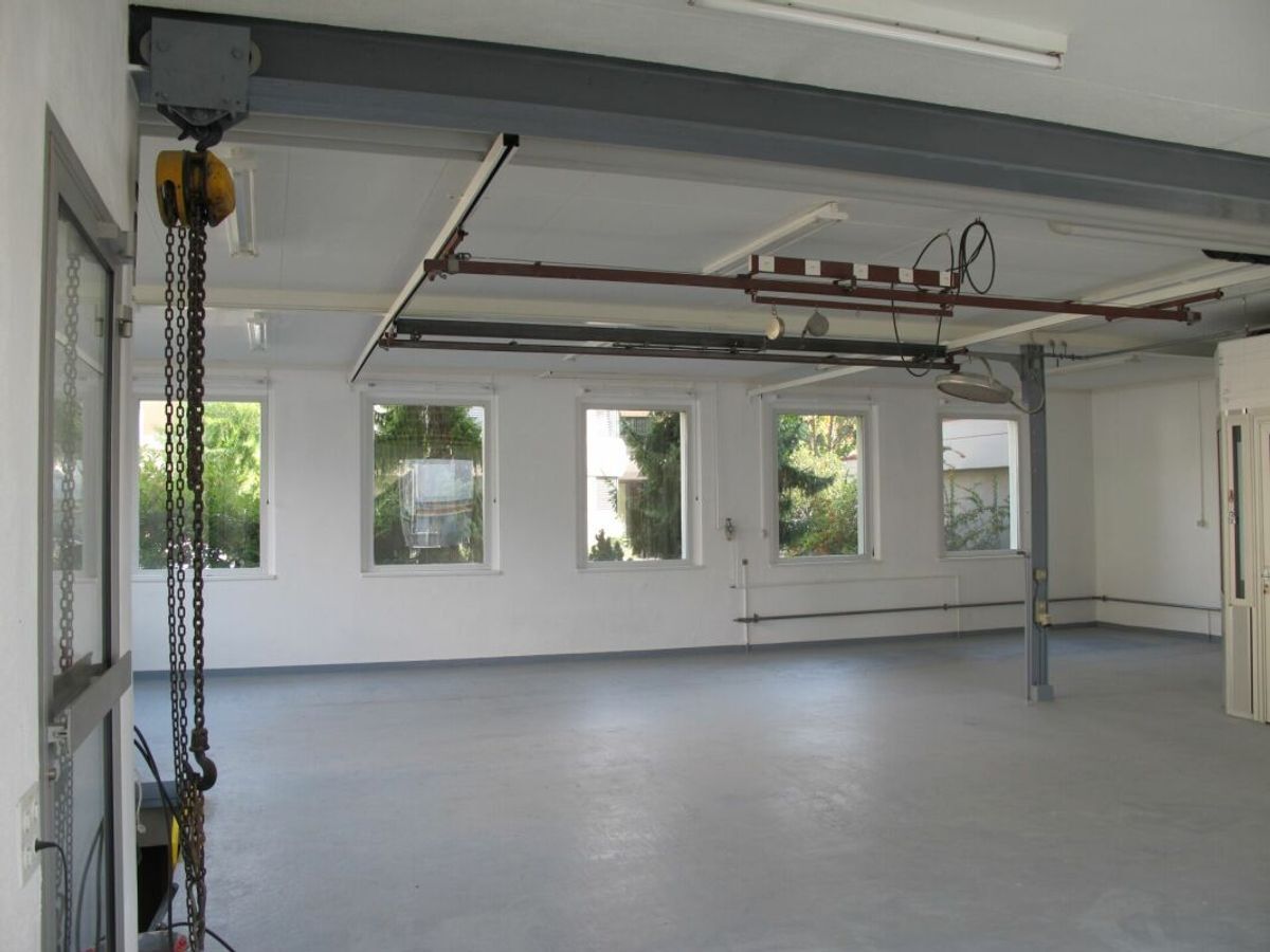 Photo 10