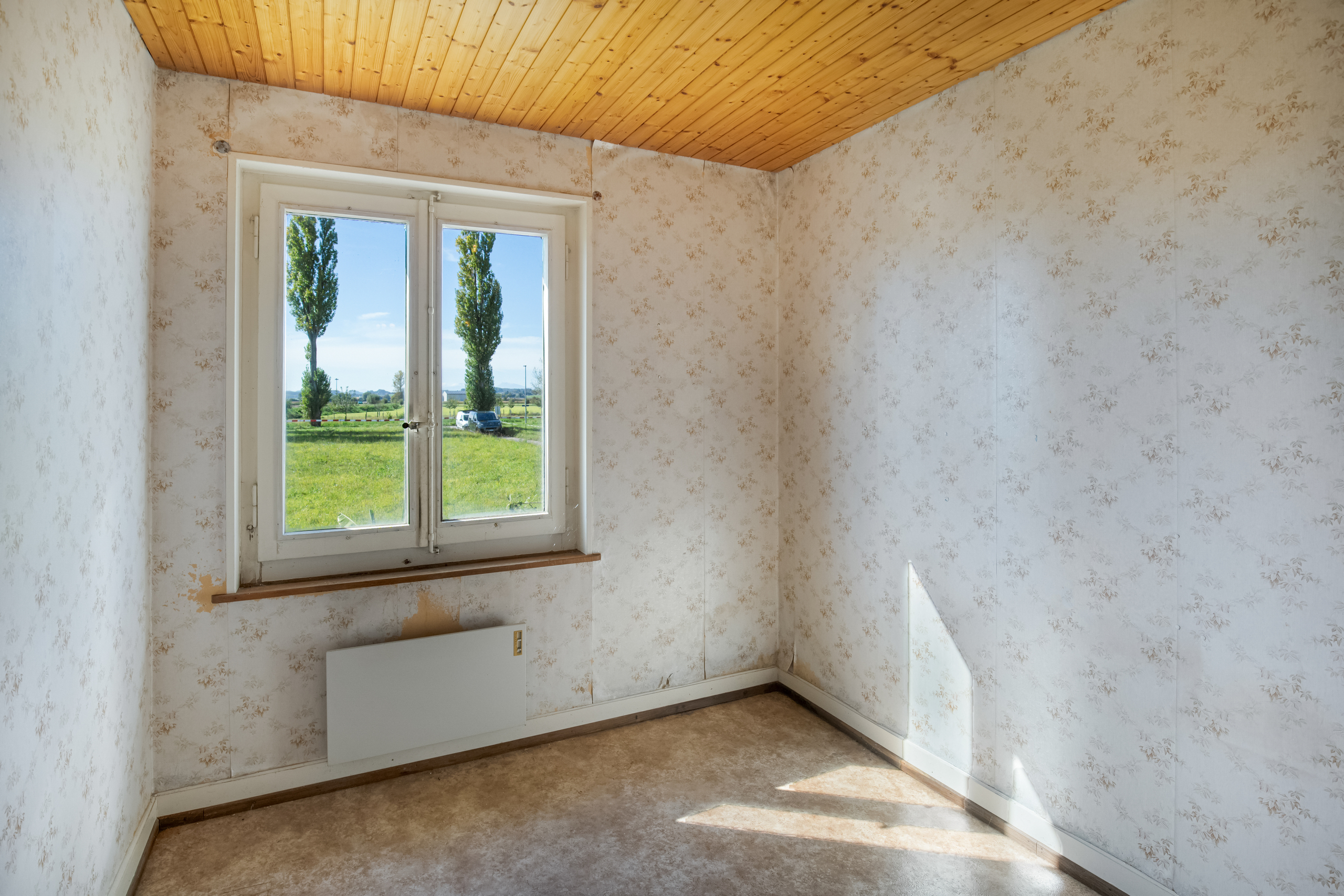 Bureau Bureau