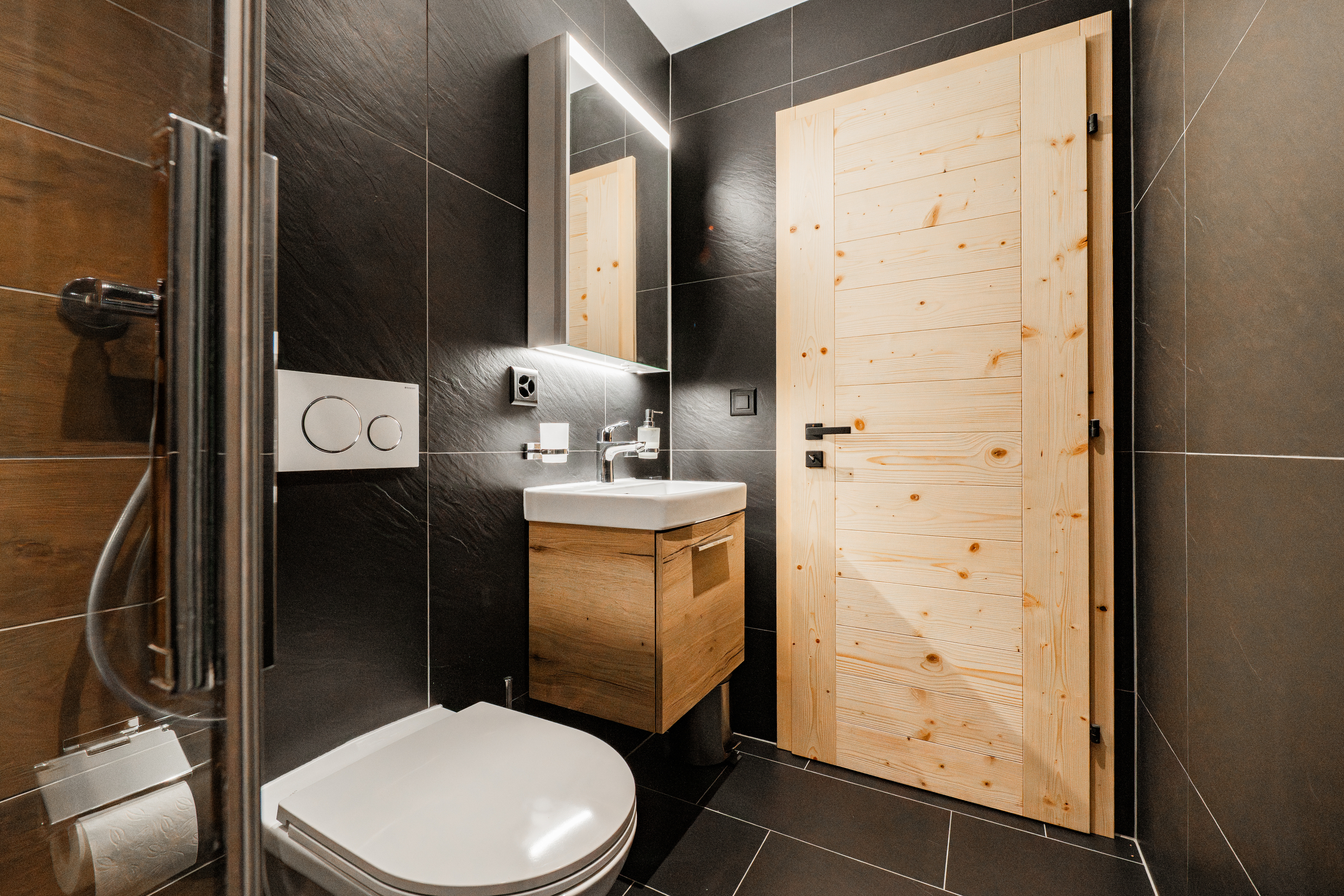 Salle de bain chambre rez 