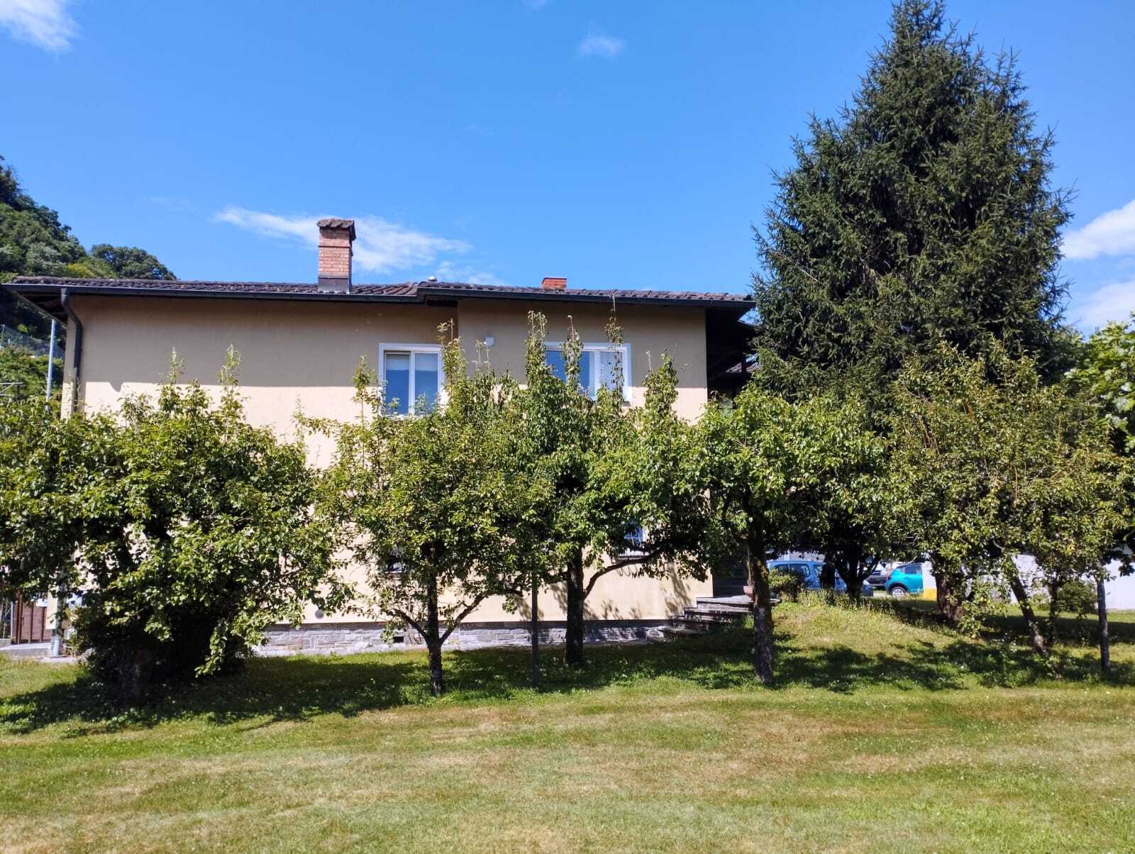 Vista esteriore 1