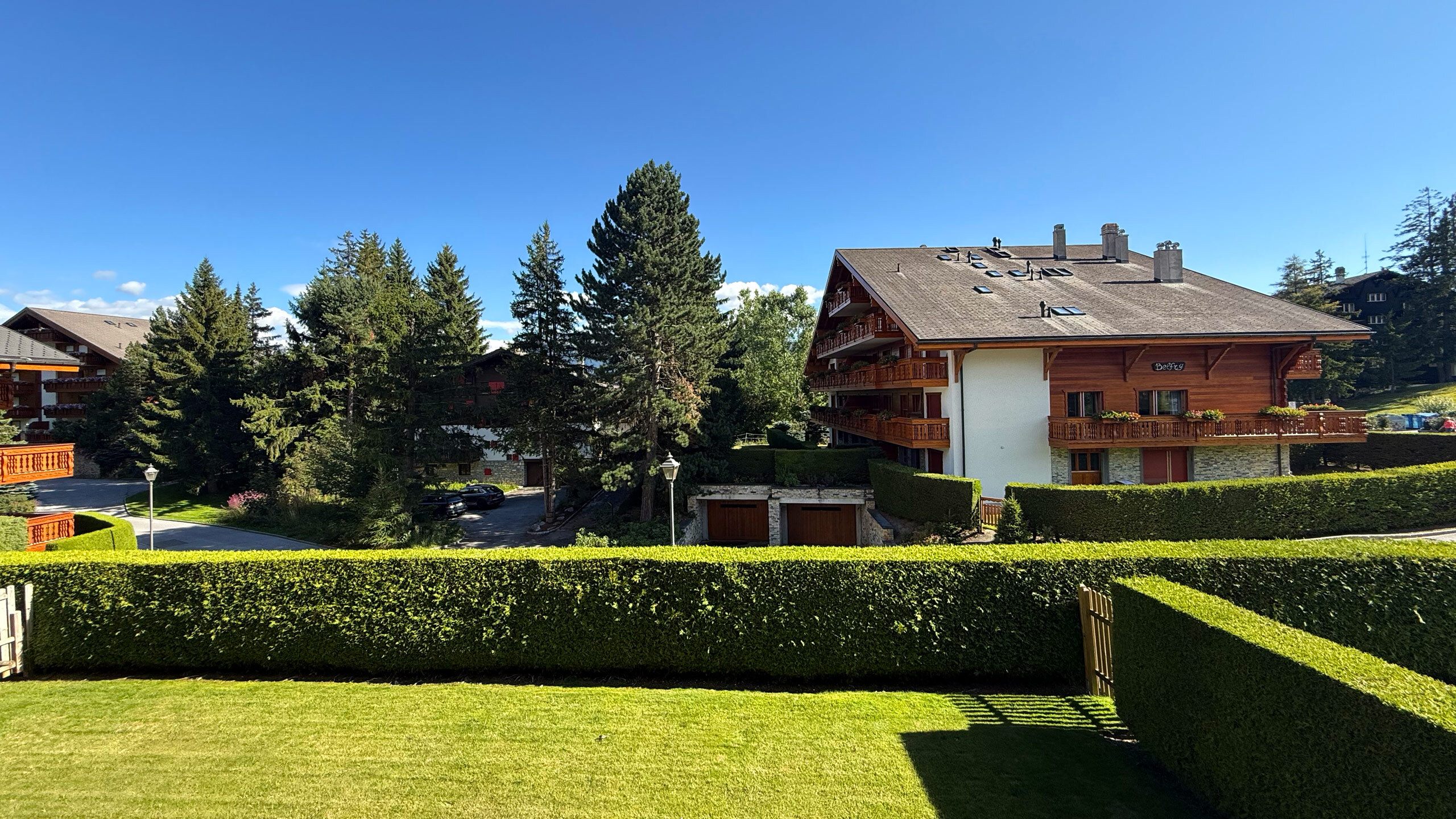 Vue vers le Sud depuis le balcon