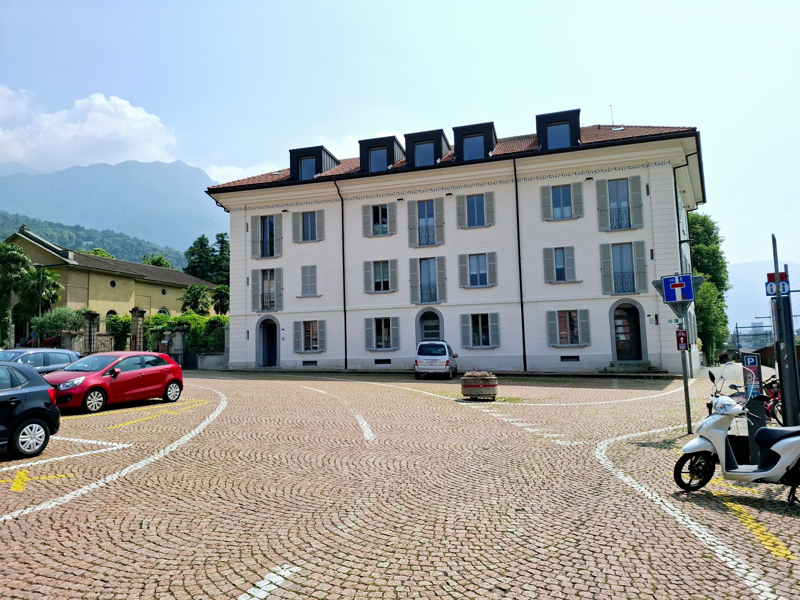 Image 5 Image 5
