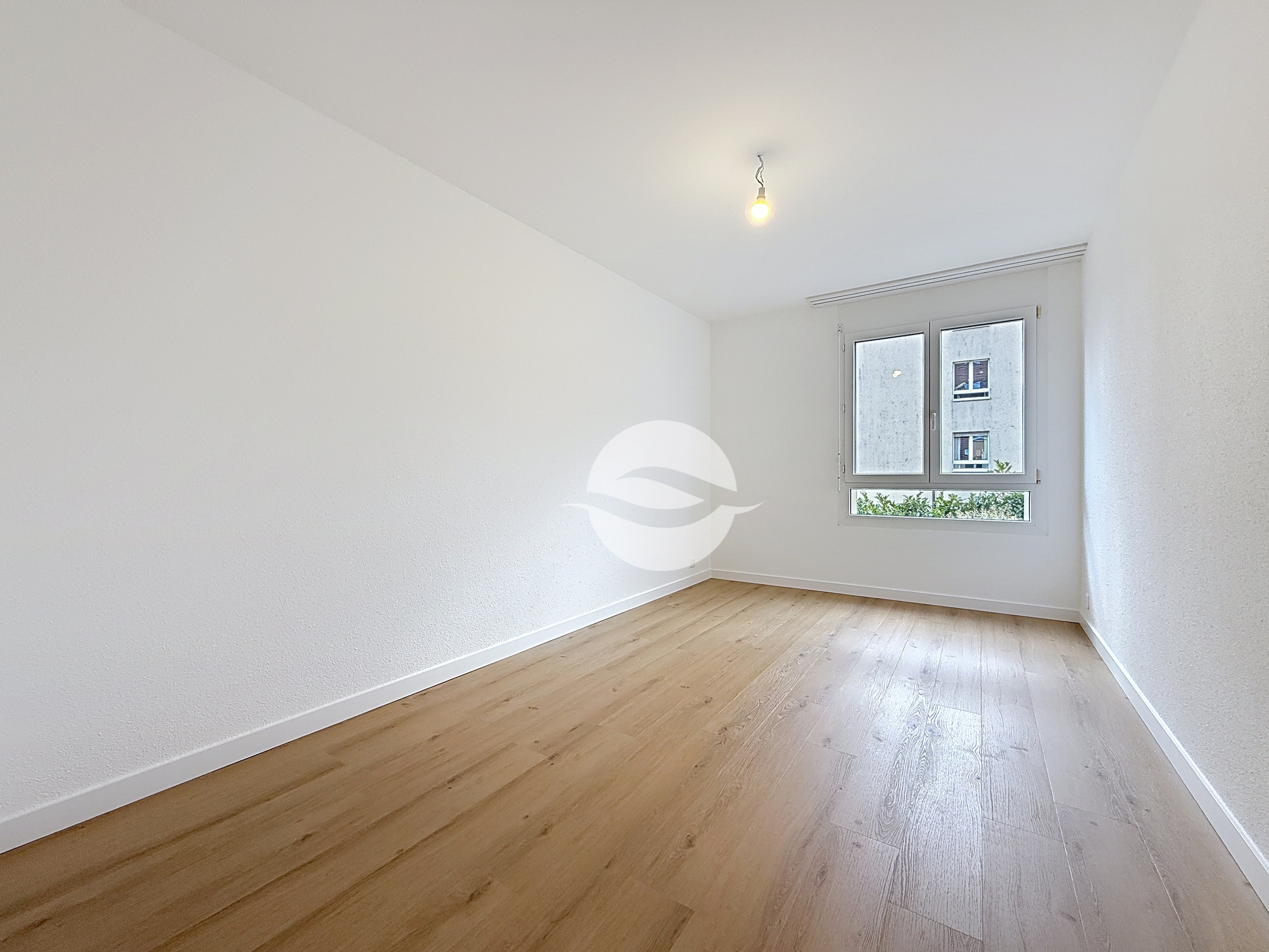 1ère Chambre à coucher