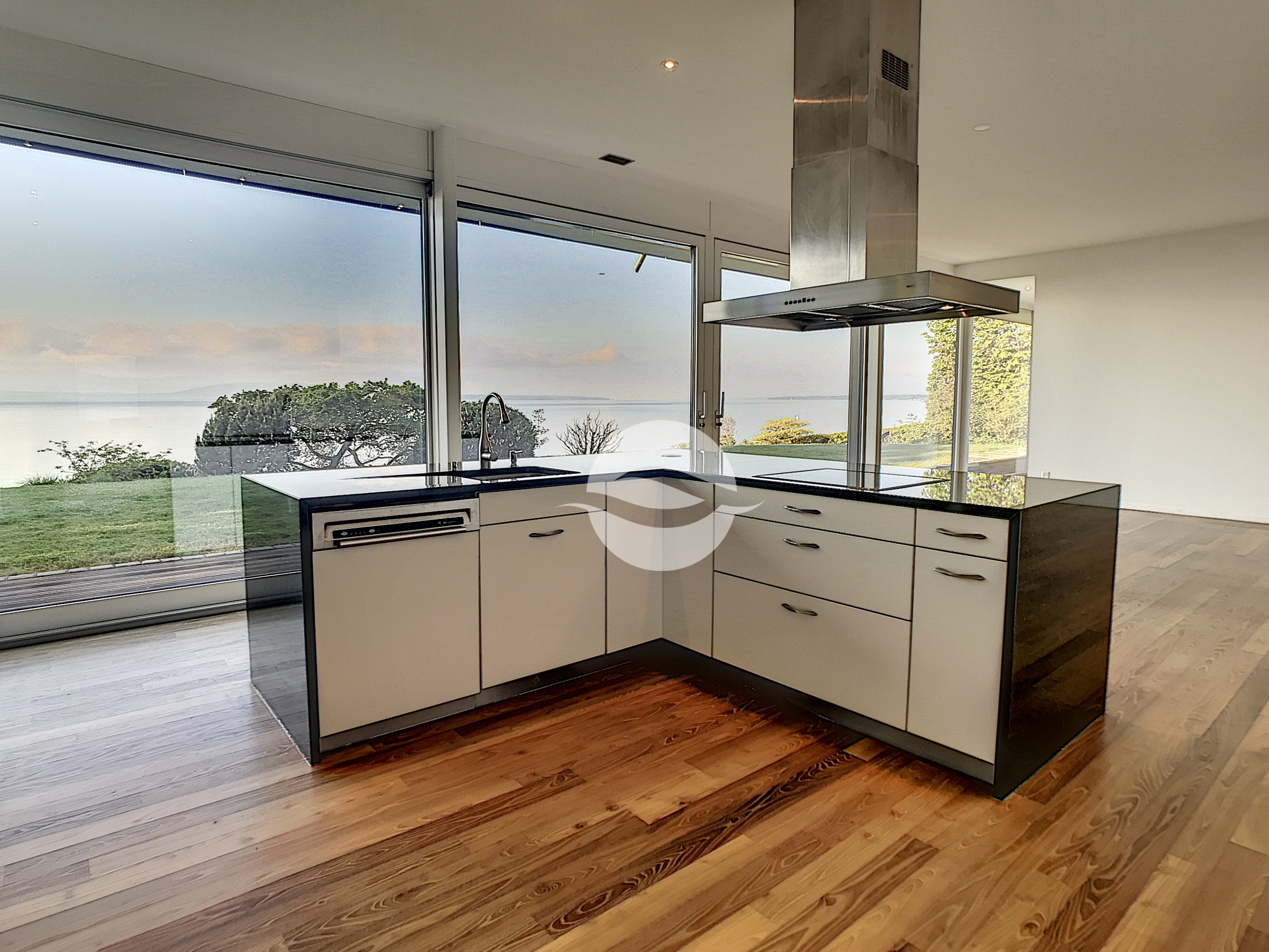 Cuisine équipée ouverte