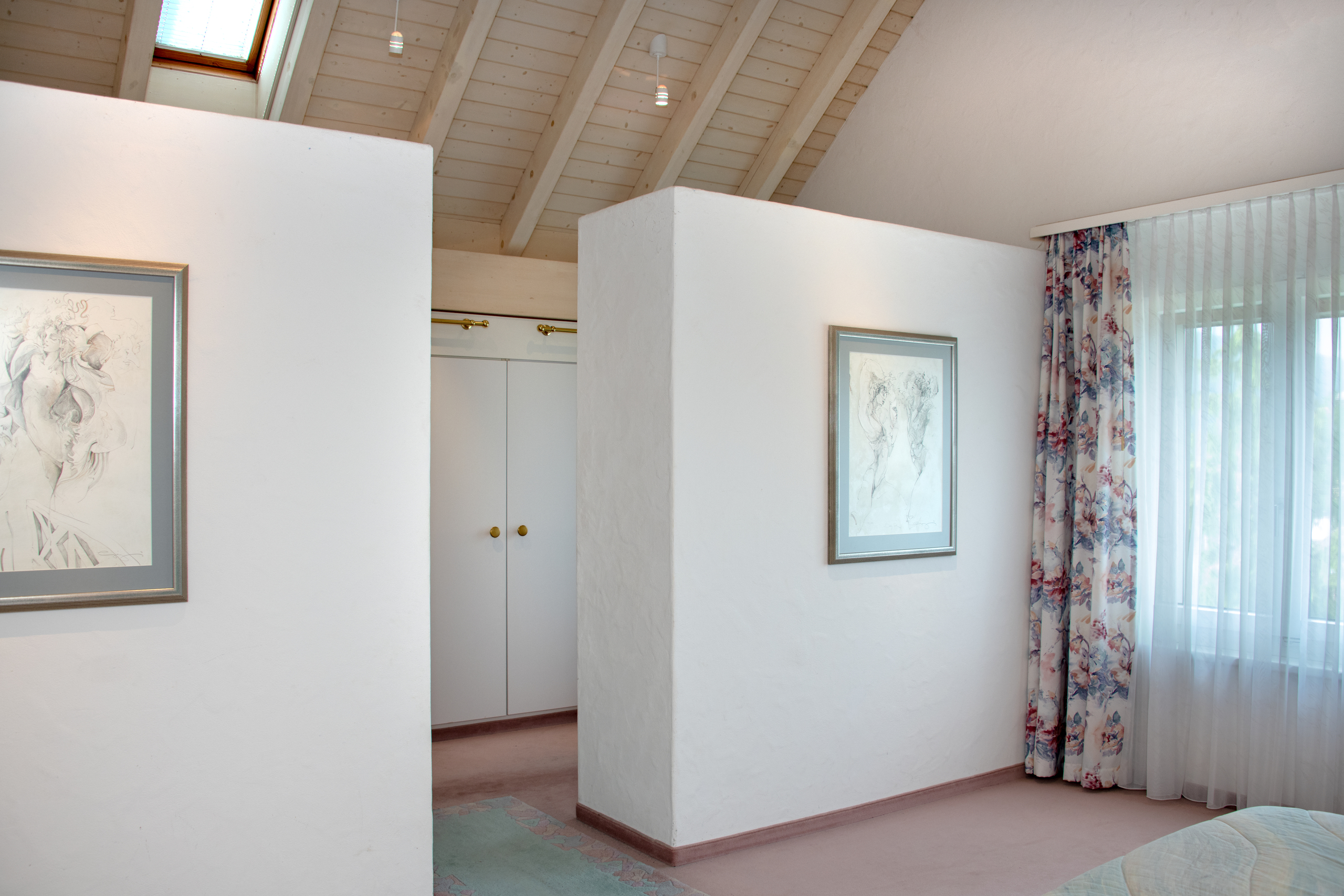 mit separater Ankleide mit separater Ankleide