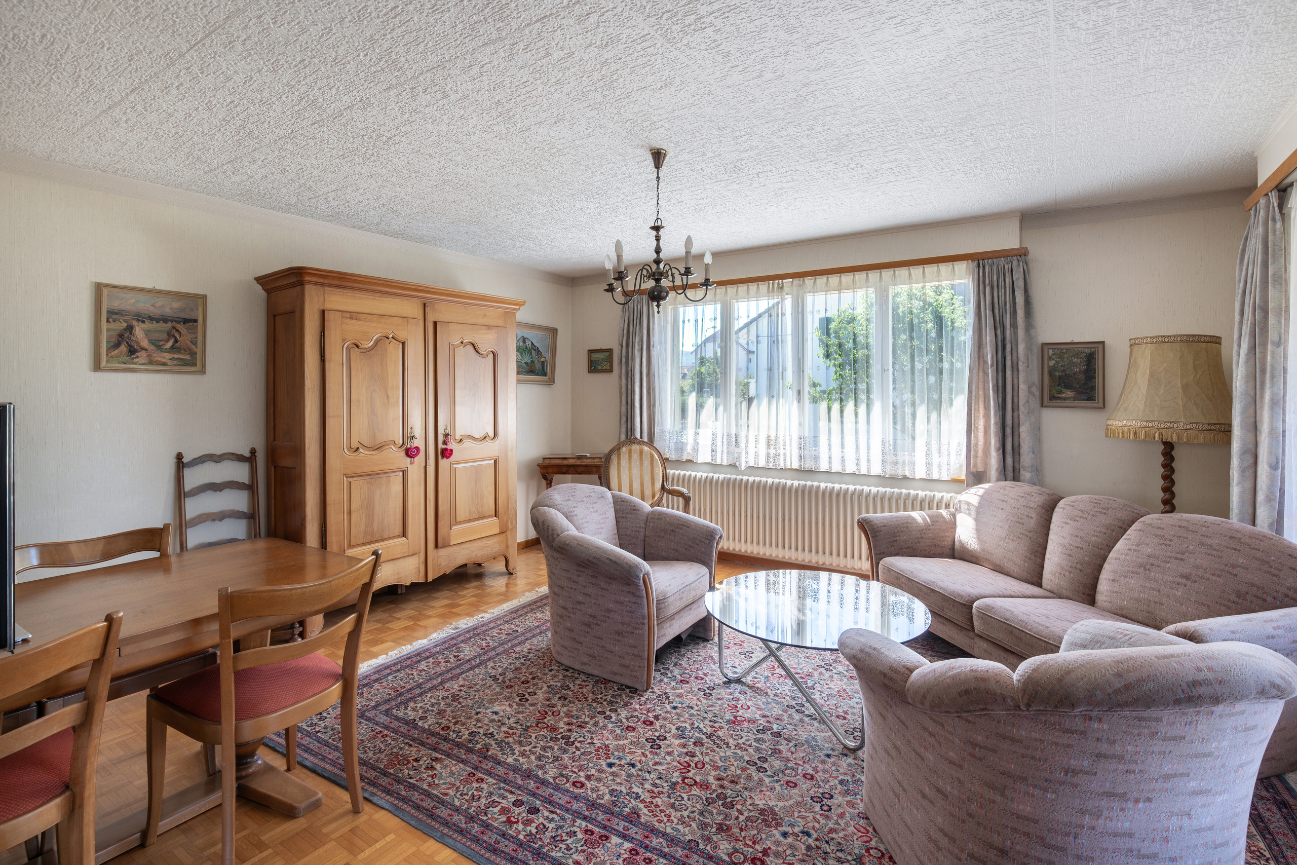 Interior view 3