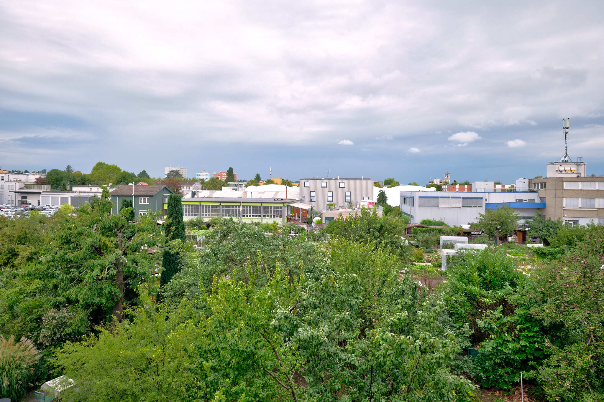 Blick vom Dachgeschoss Richtung Allschwil