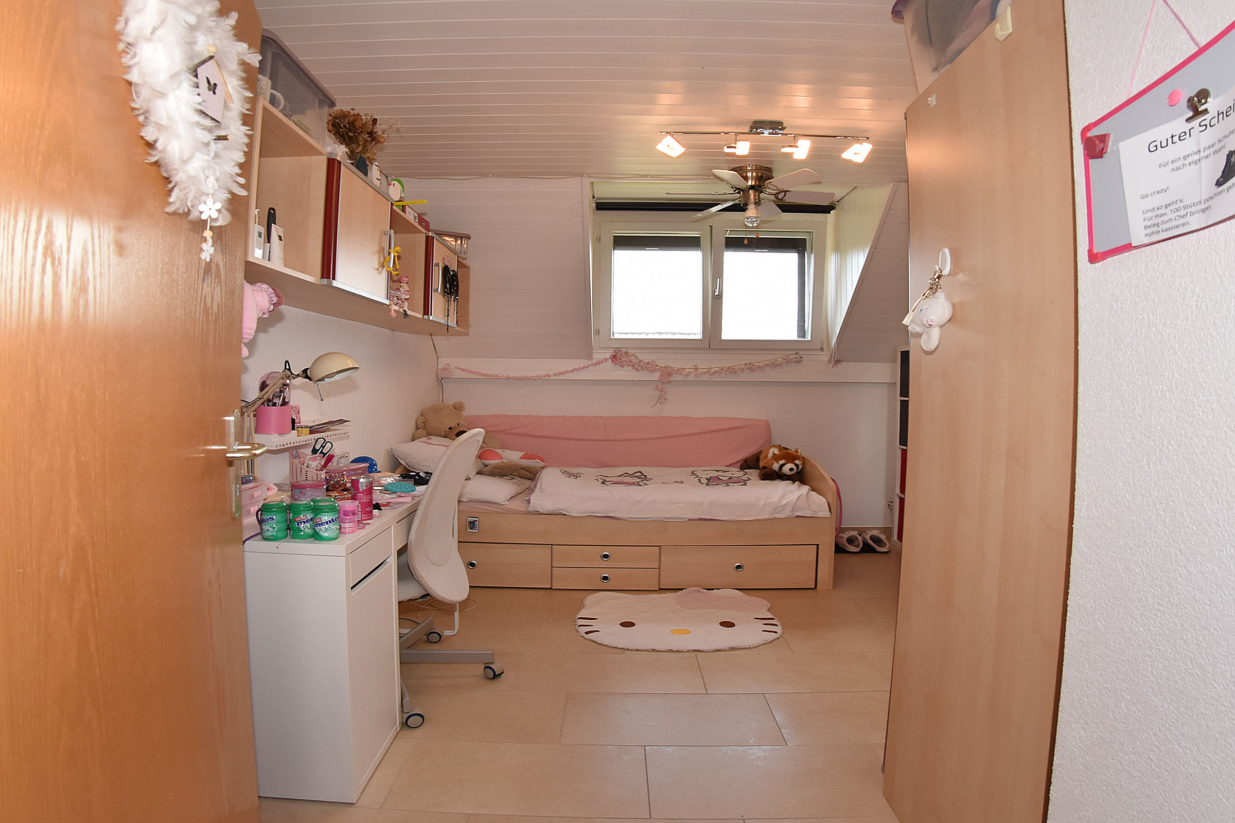 Zimmer Süd (ca. 11 m2)