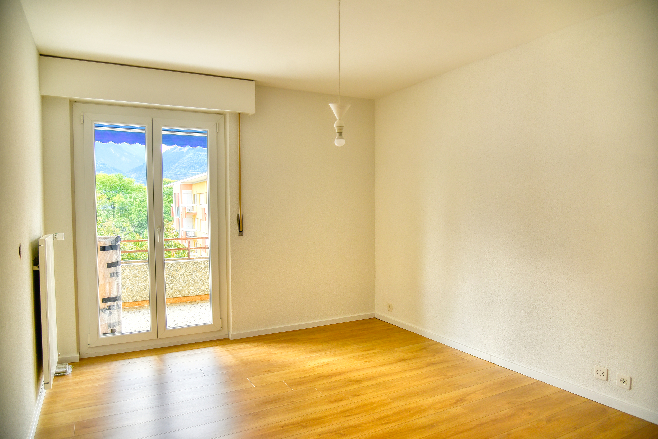 Appartement Sierre - Chambre 1 Appartement Sierre - Chambre 1
