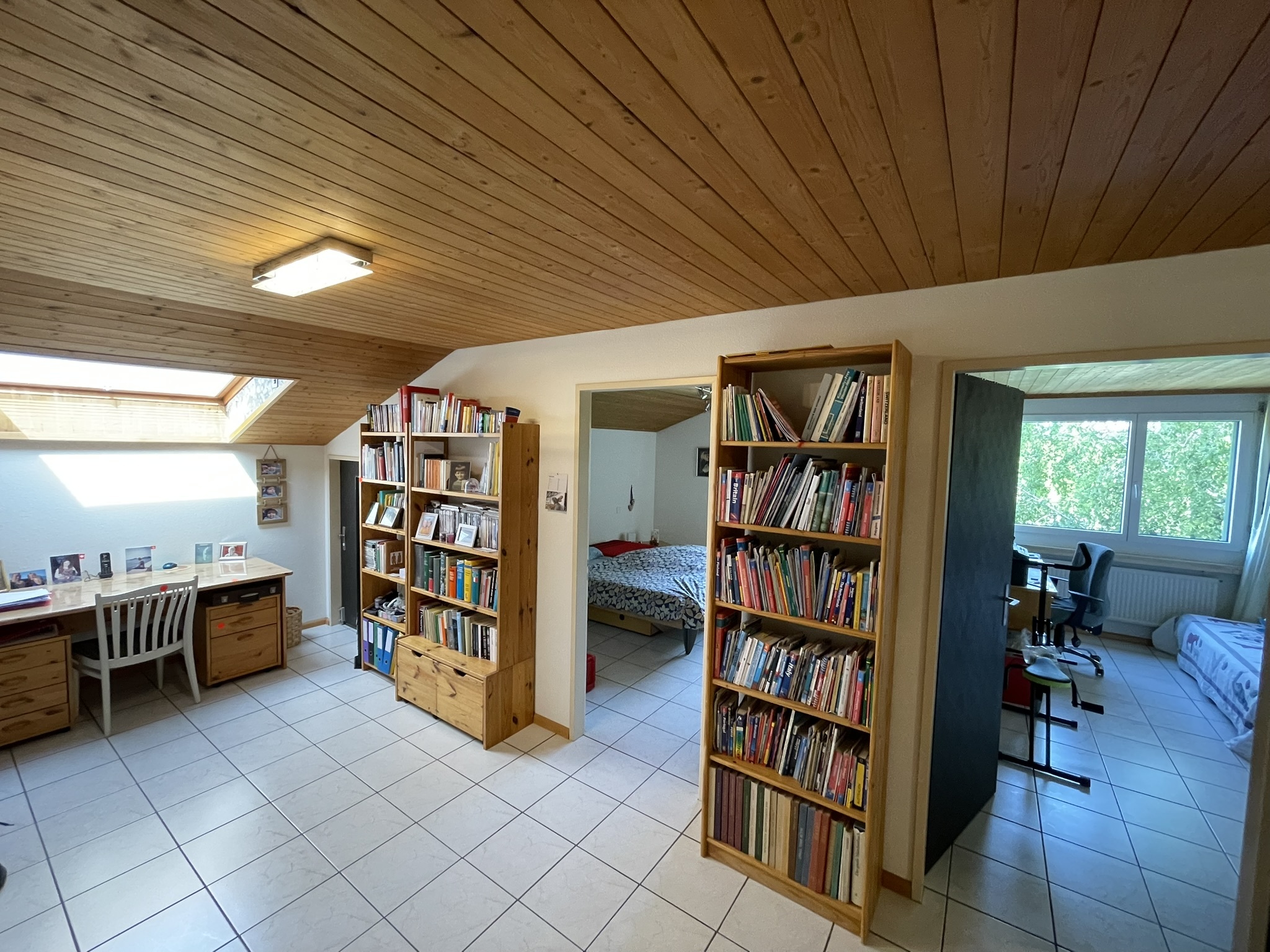 Photo 8