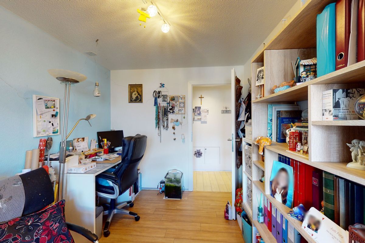 Photo 6