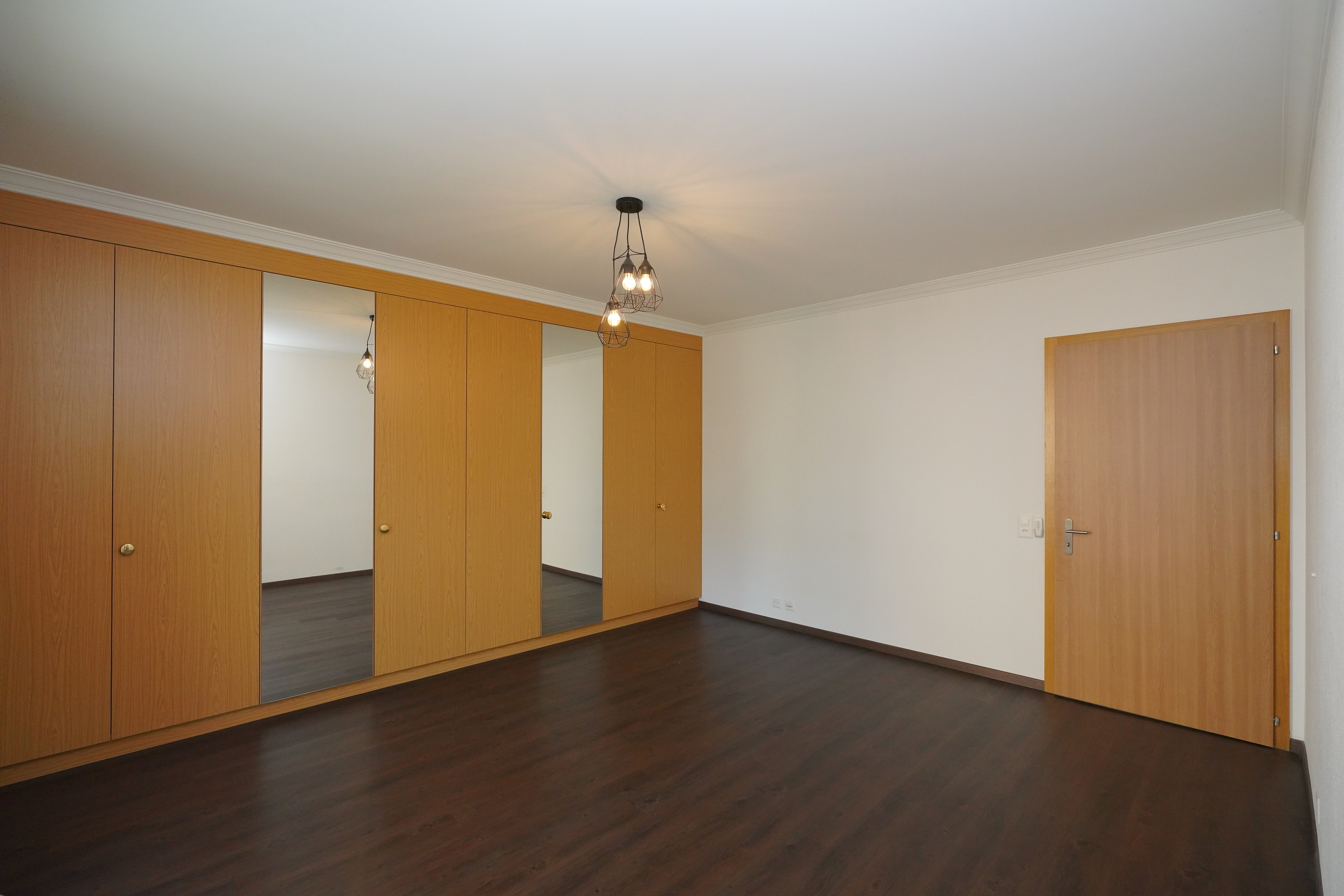 Interior view 7