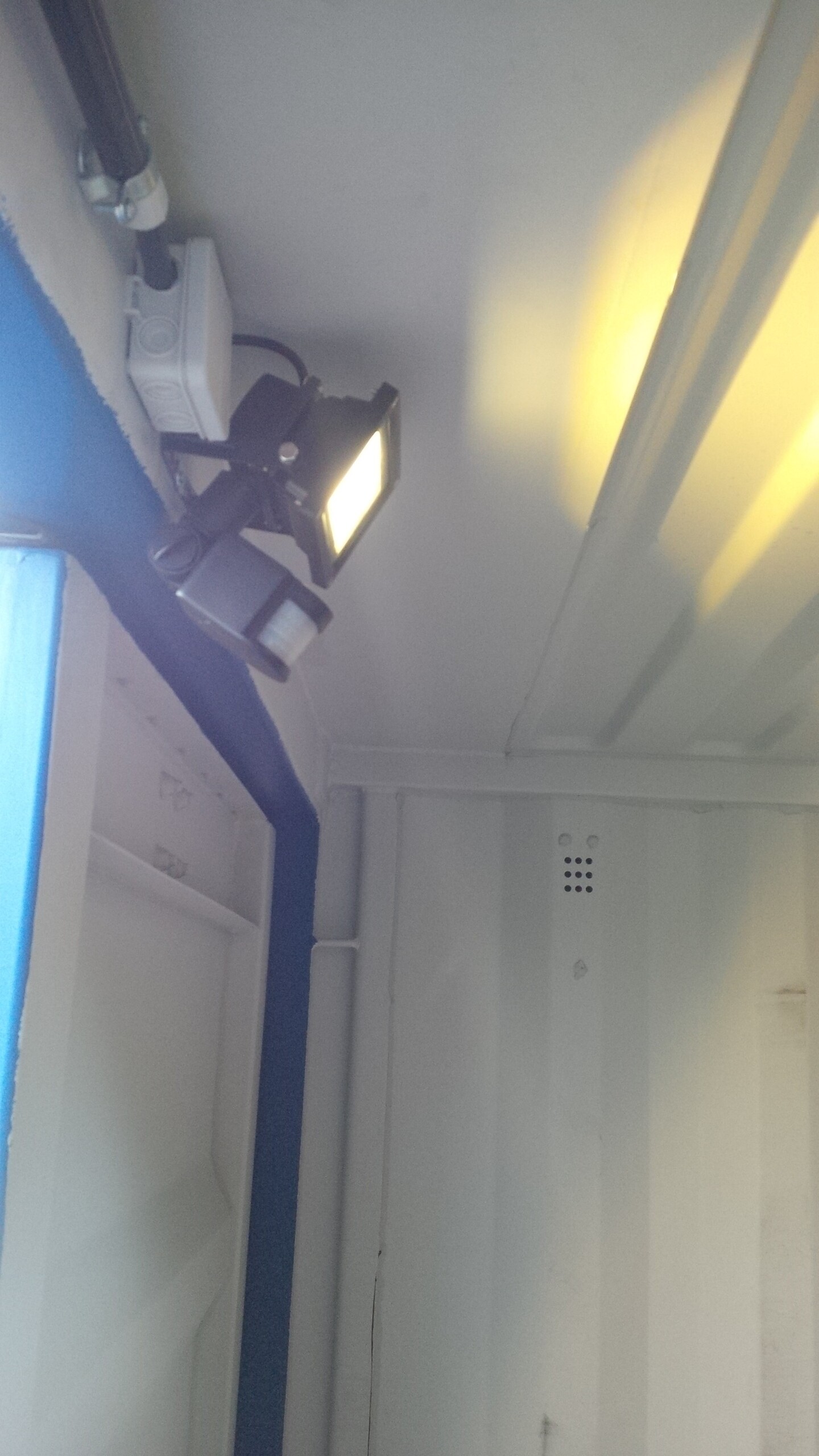 Picture 3