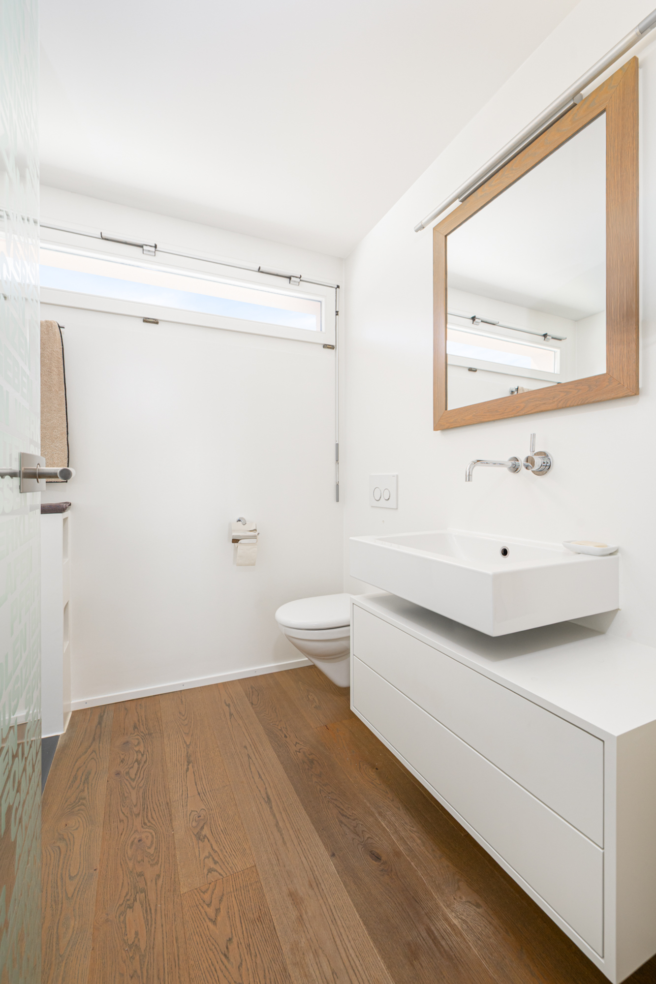 Interior view 6