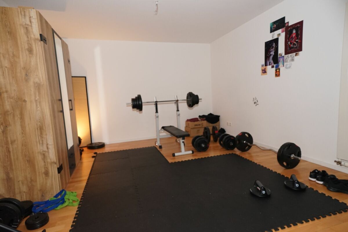 Picture 8