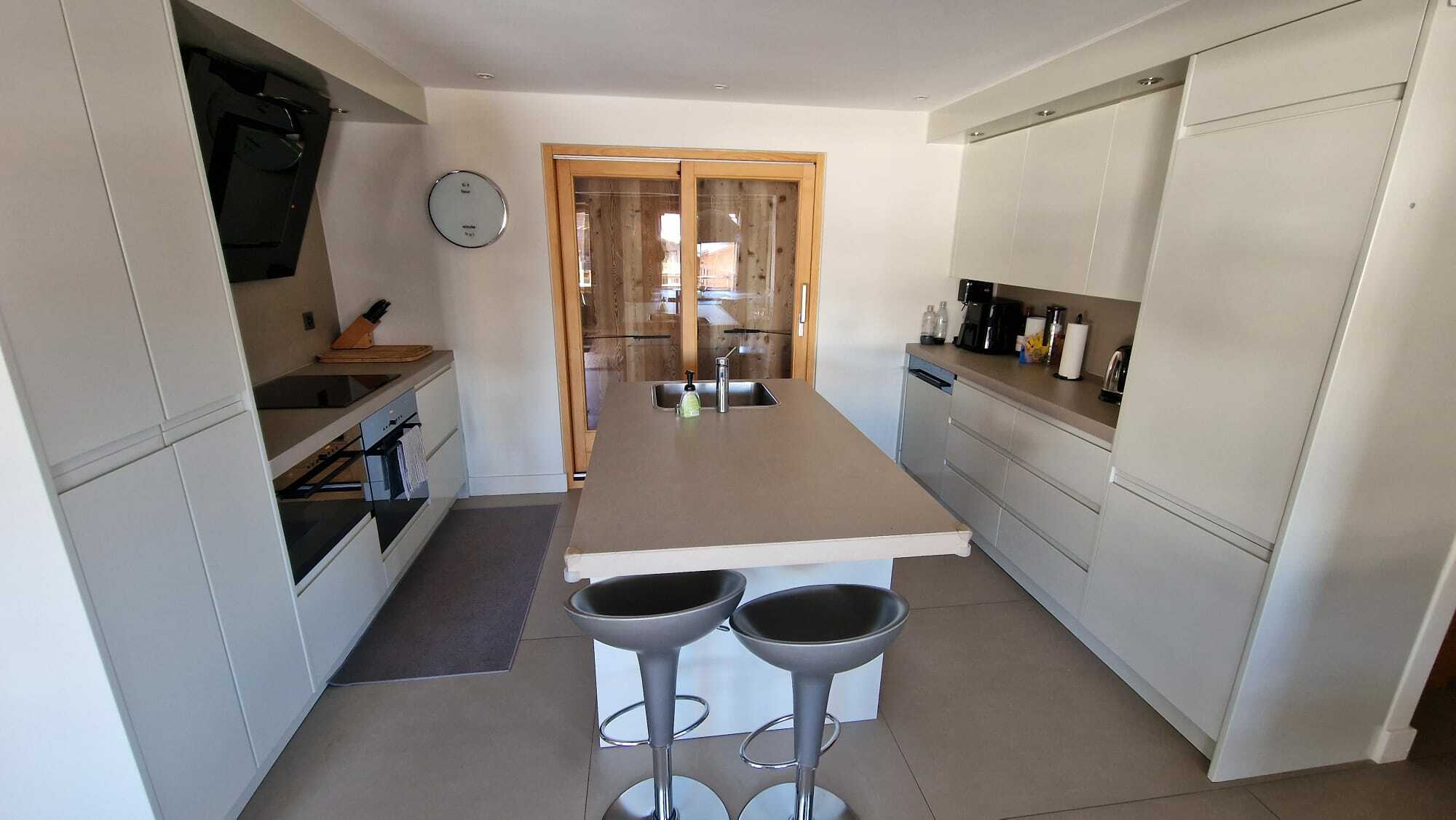 Cuisine avec ilot Rez supérieur Cuisine avec ilot Rez supérieur