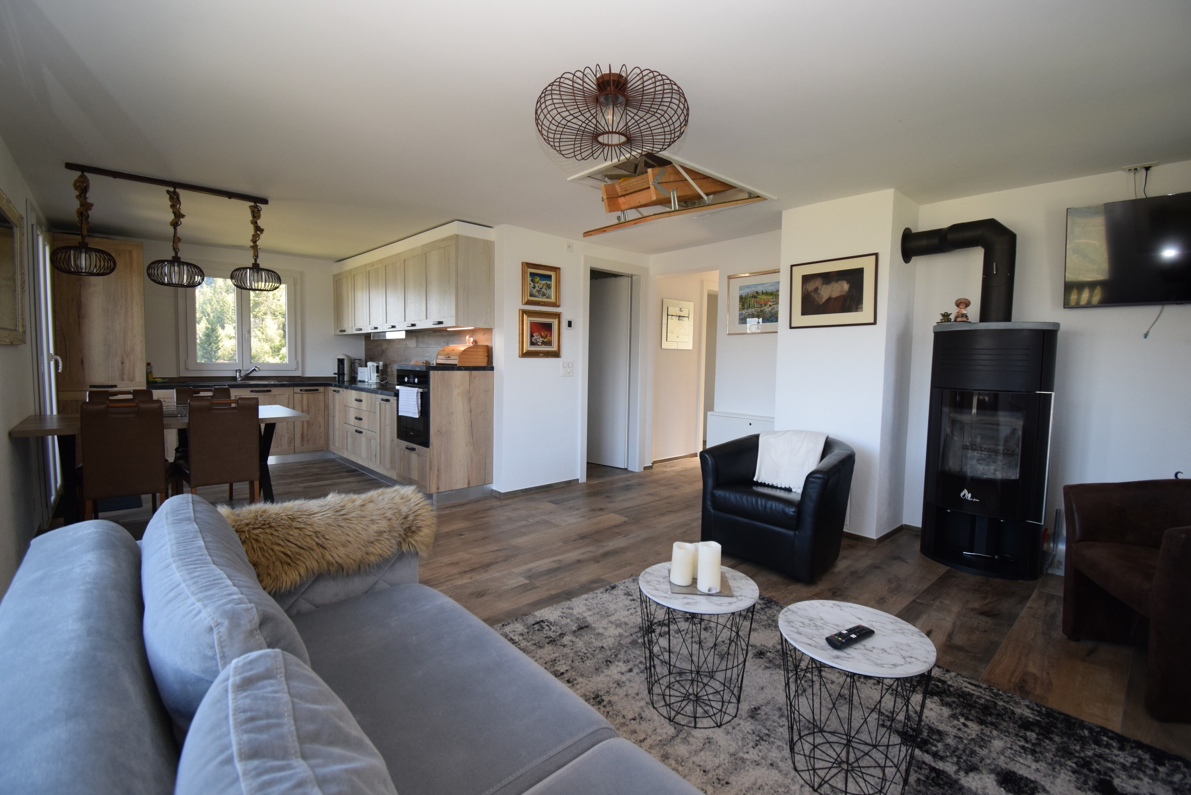Interior view 2