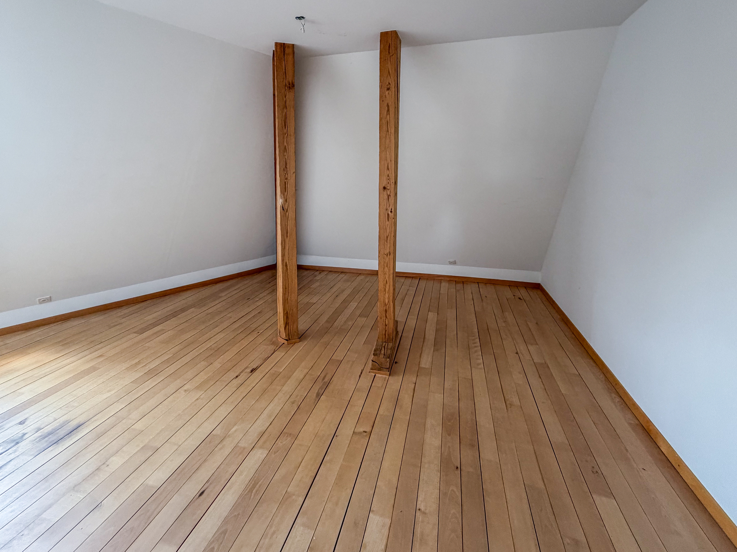 Interior view 6