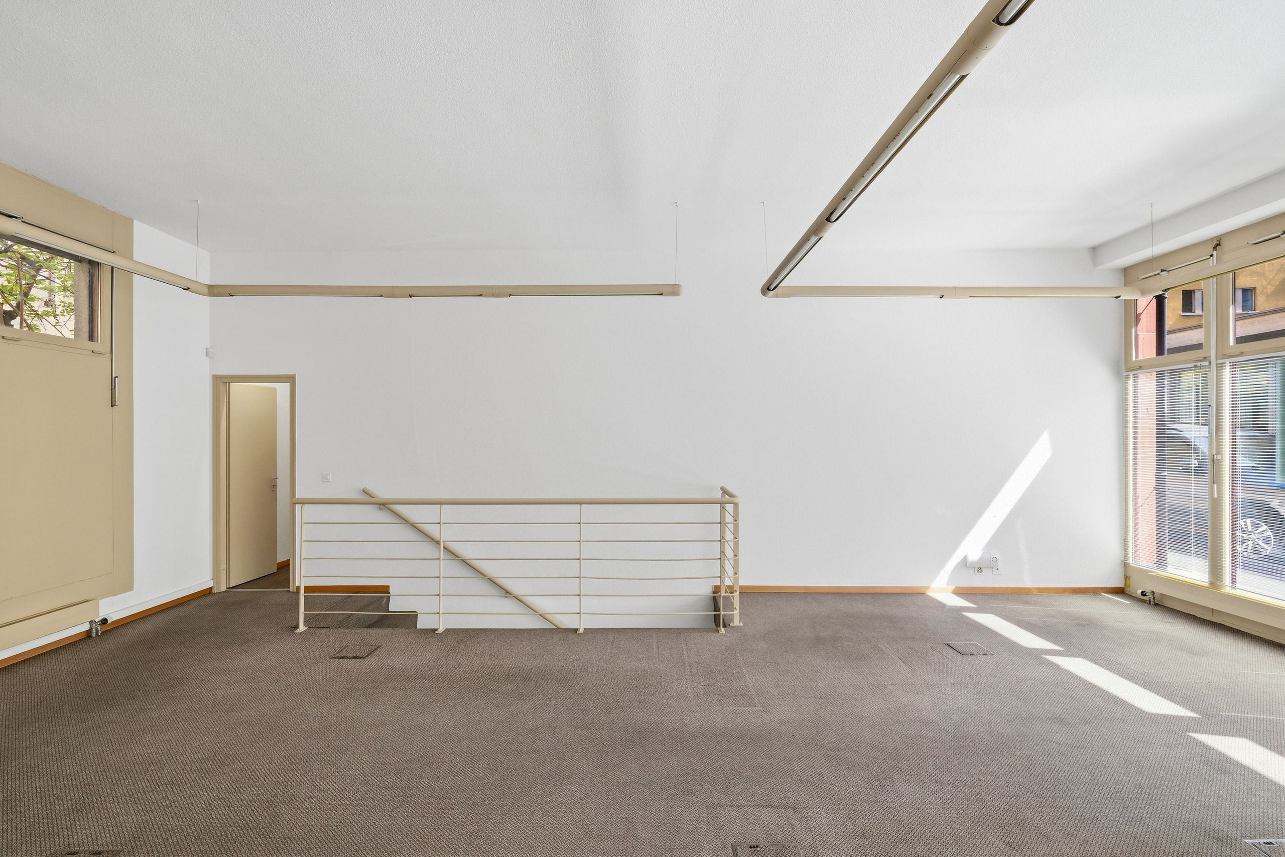 Interior view 3