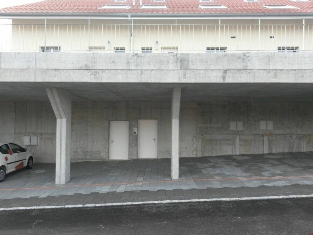 Photo 7