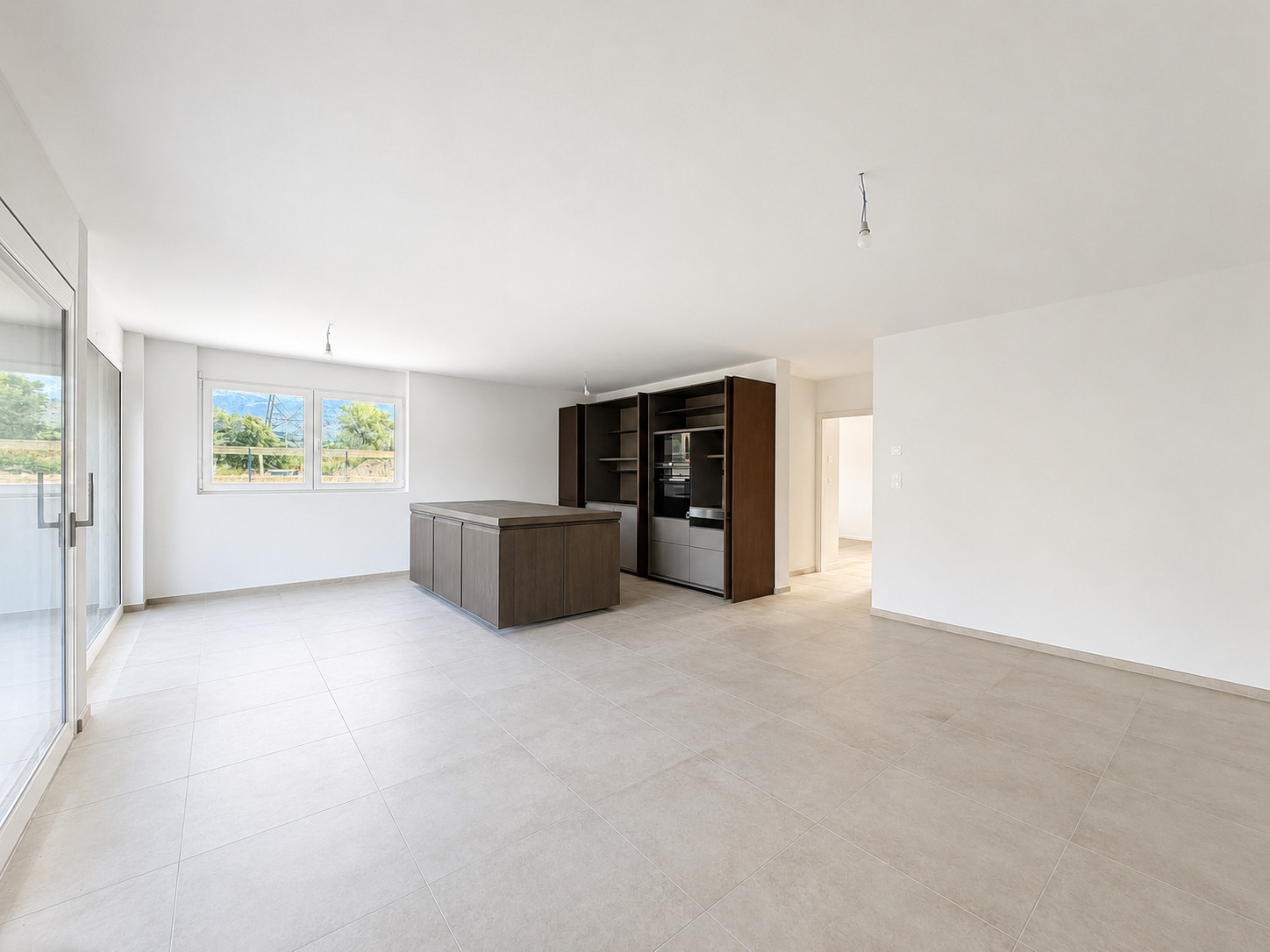Interior view 4