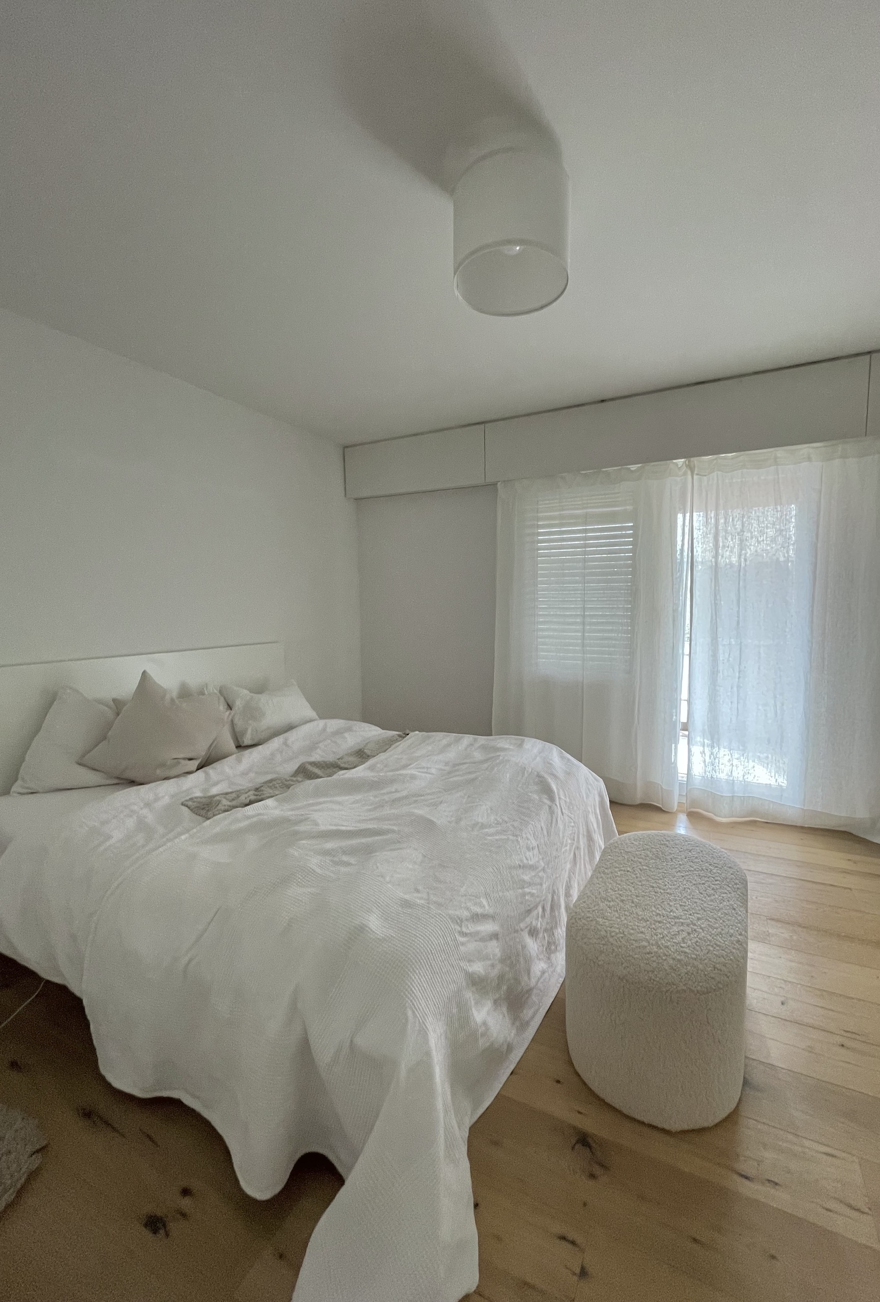 Interior view 6