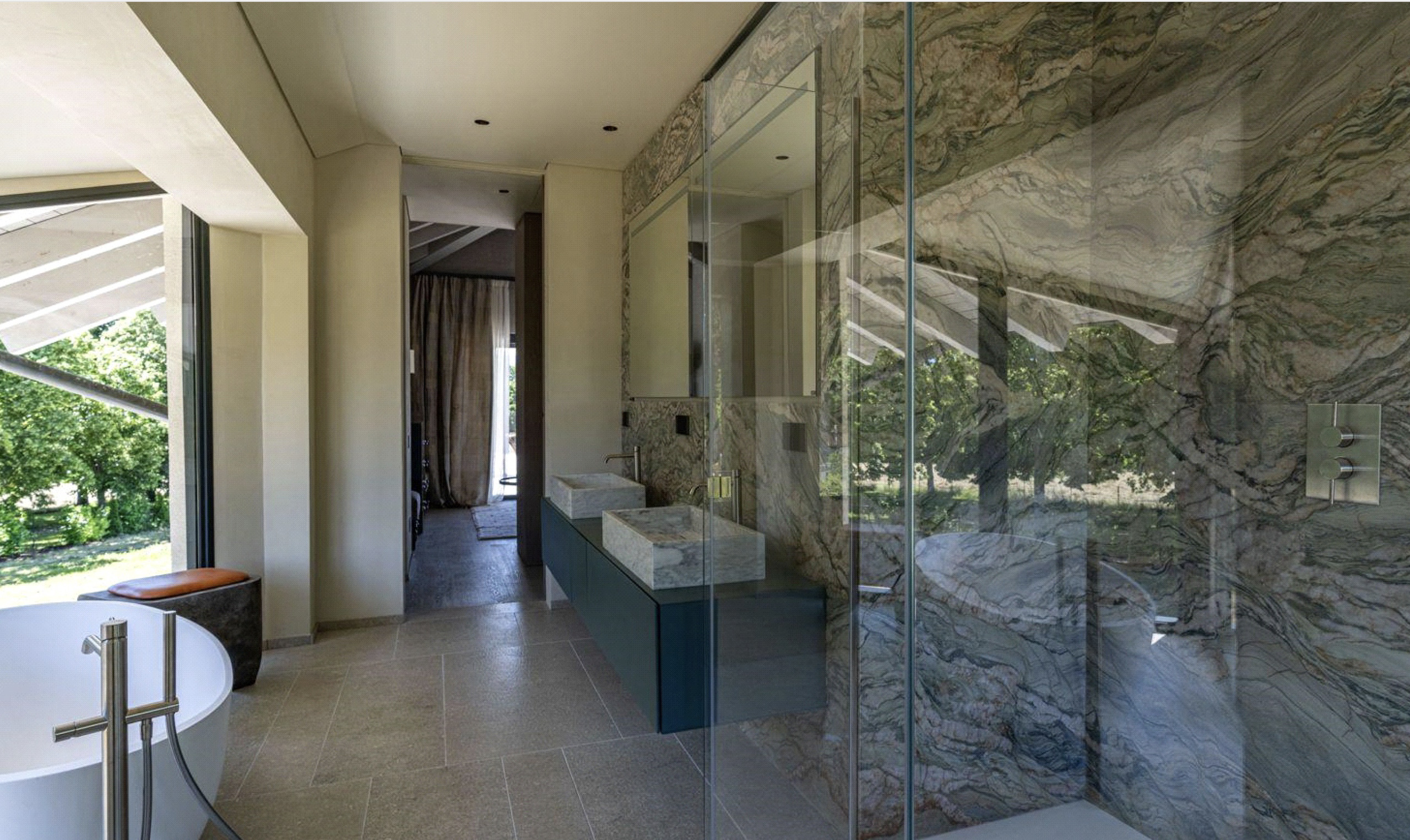 salle de bain à l'étage