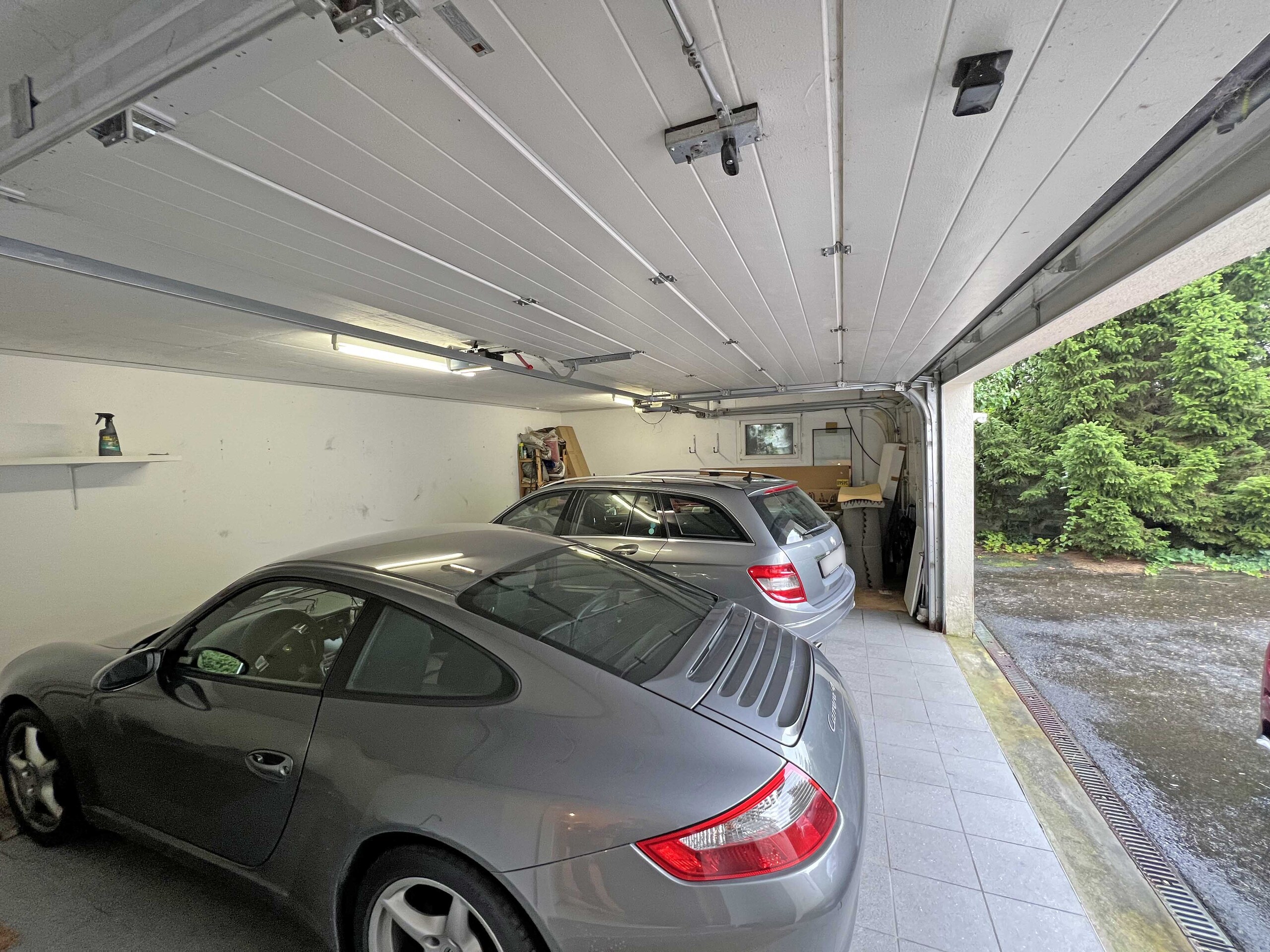 Garage pour 3 voitures