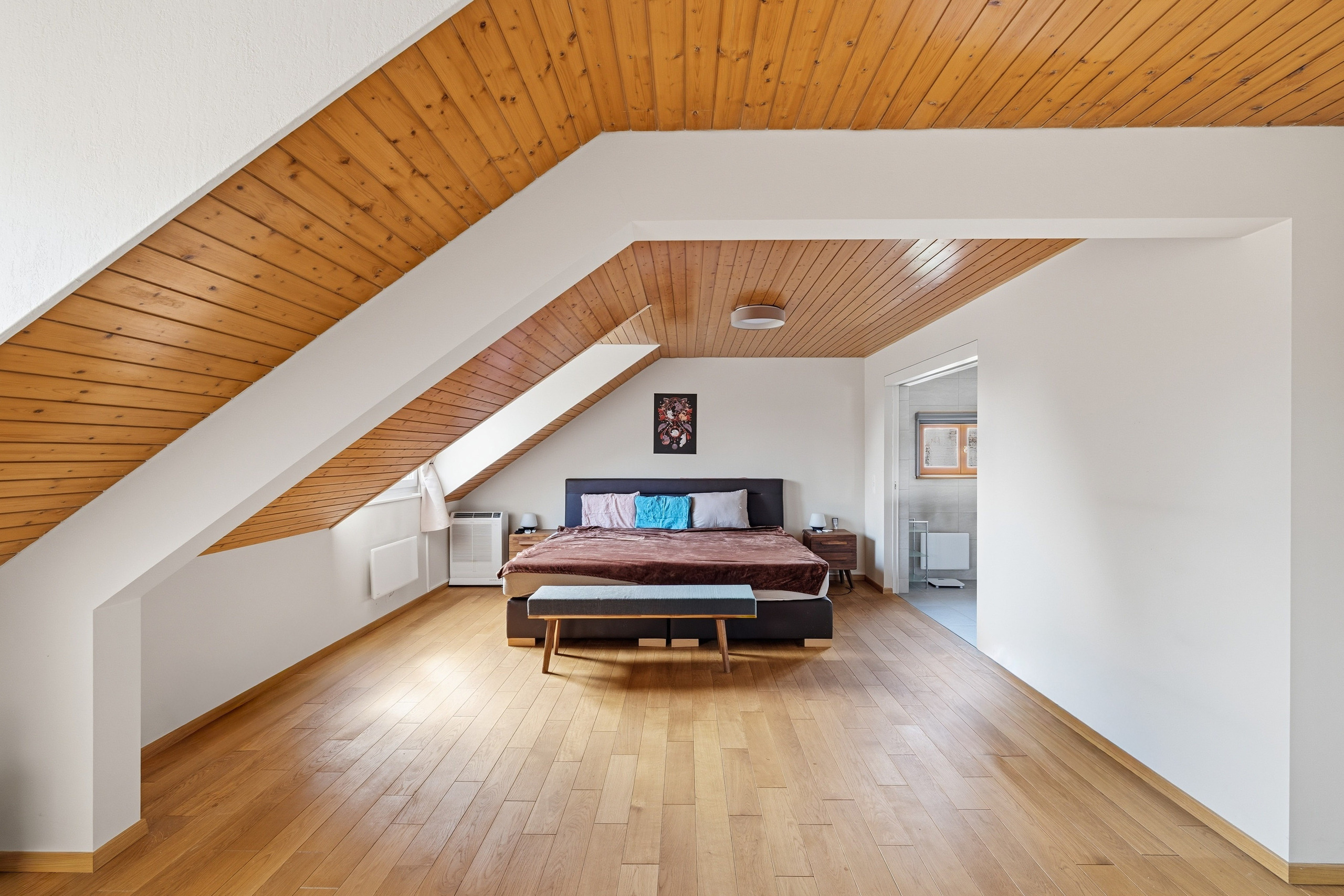 Interior view 12