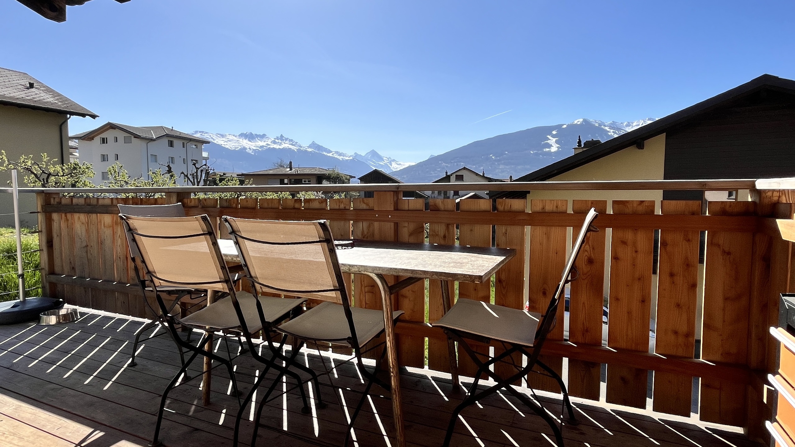 Balcon et panorama sur le Val d'Hérens Balcon et panorama sur le Val d'Hérens