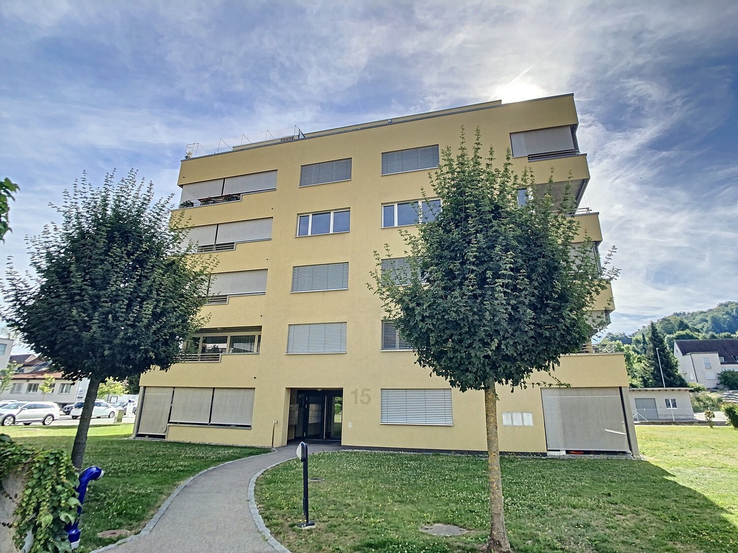 Foto 1