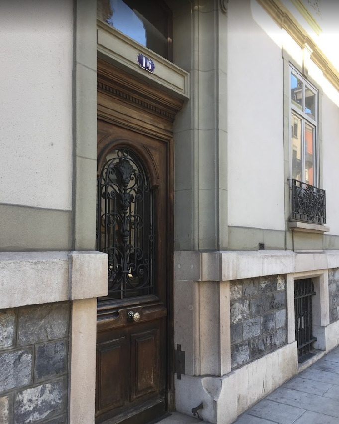 Firstview