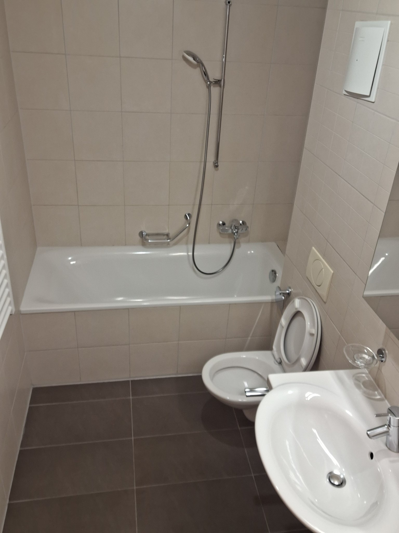 Picture 6