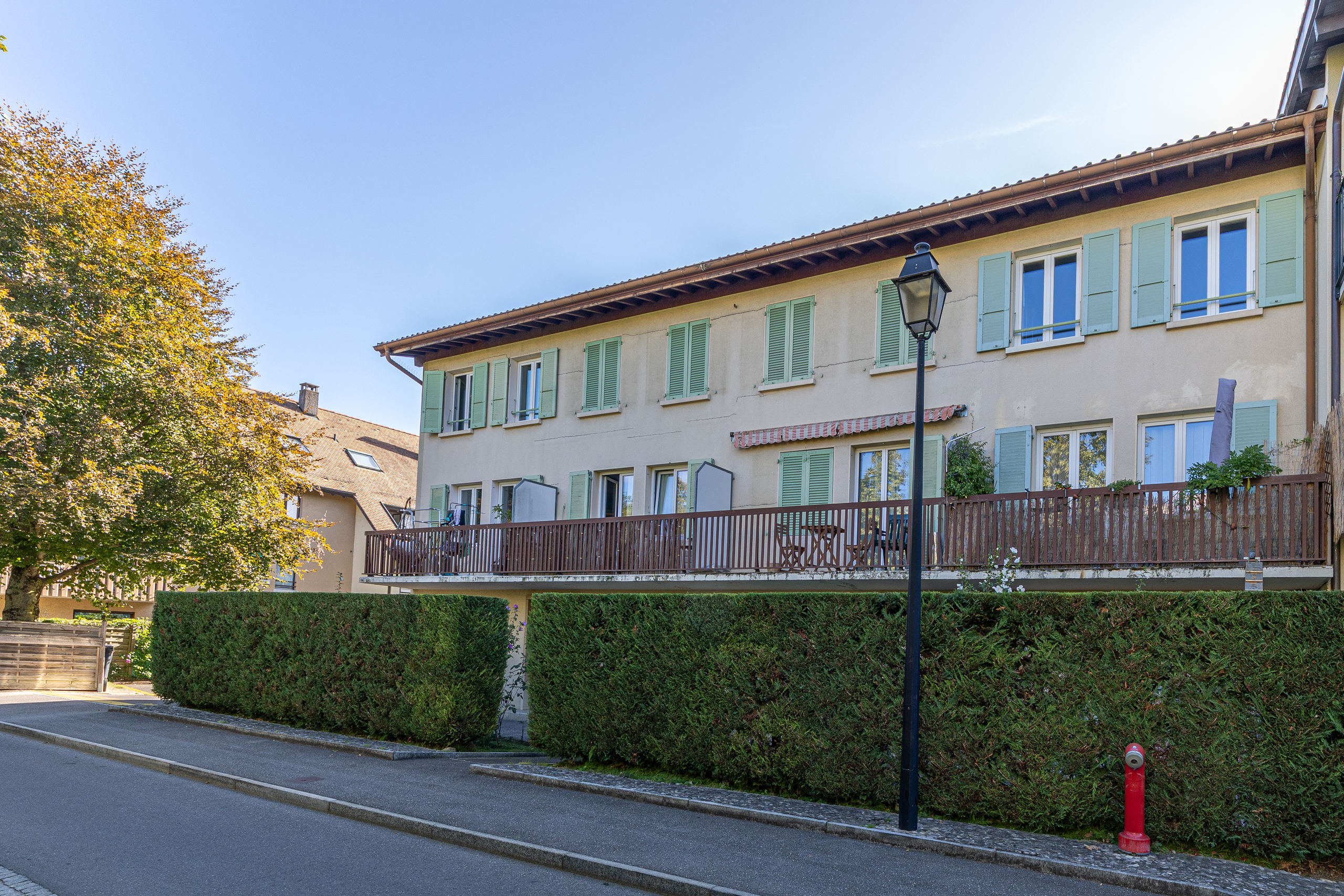 Exterior view 3