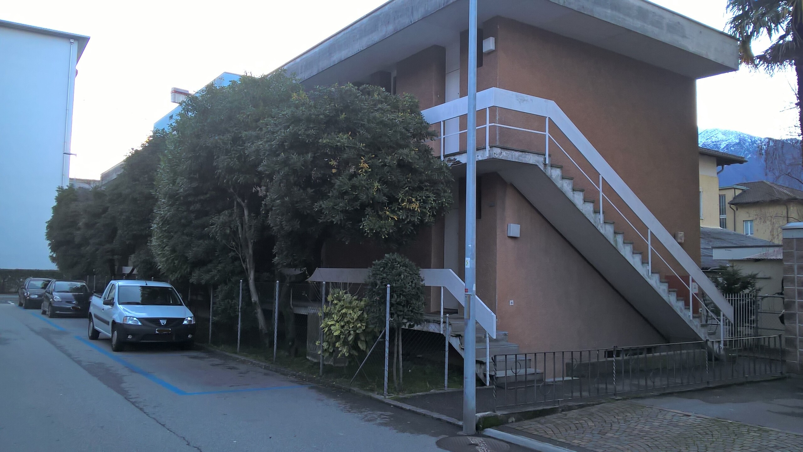 Firstview