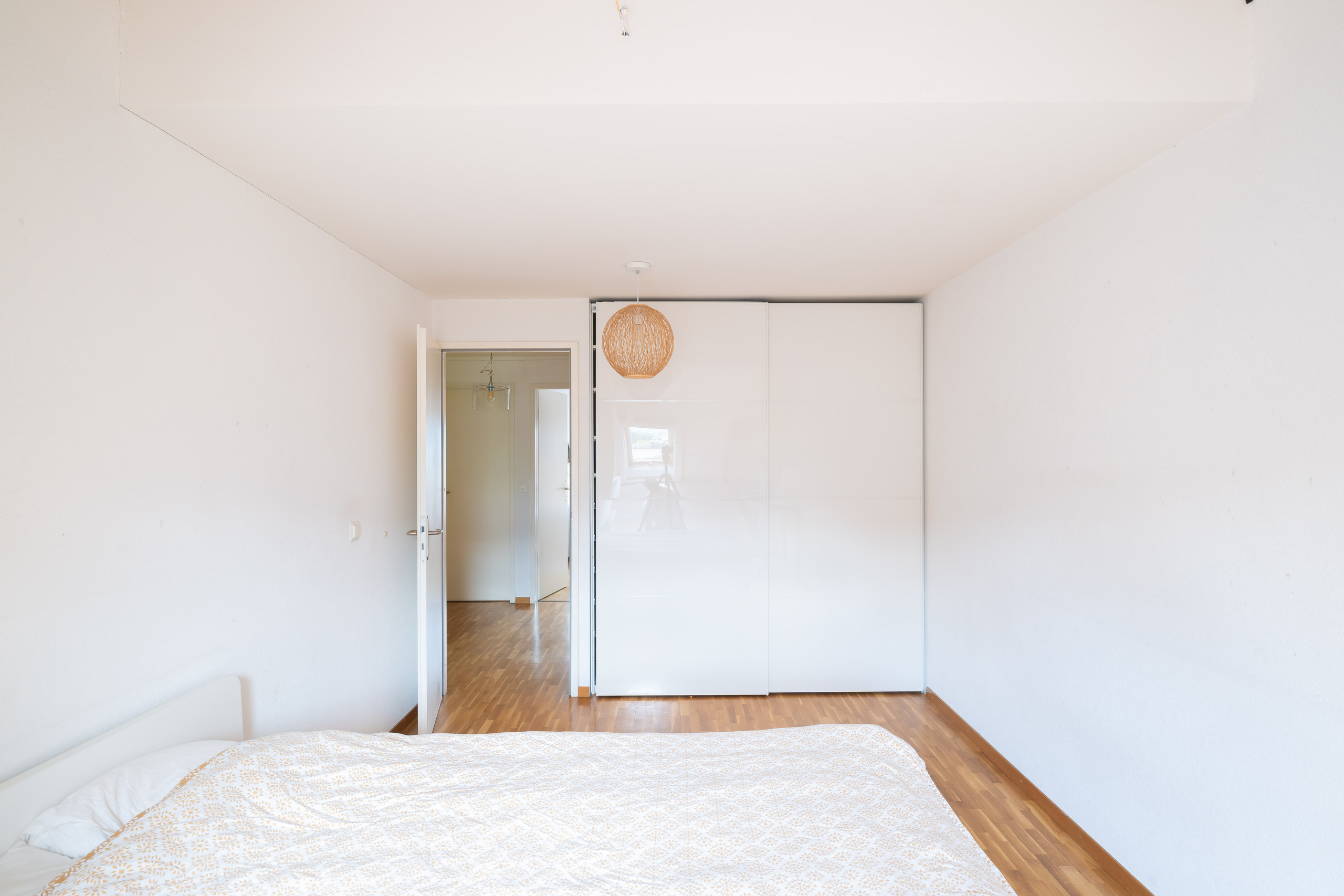 Interior view 9