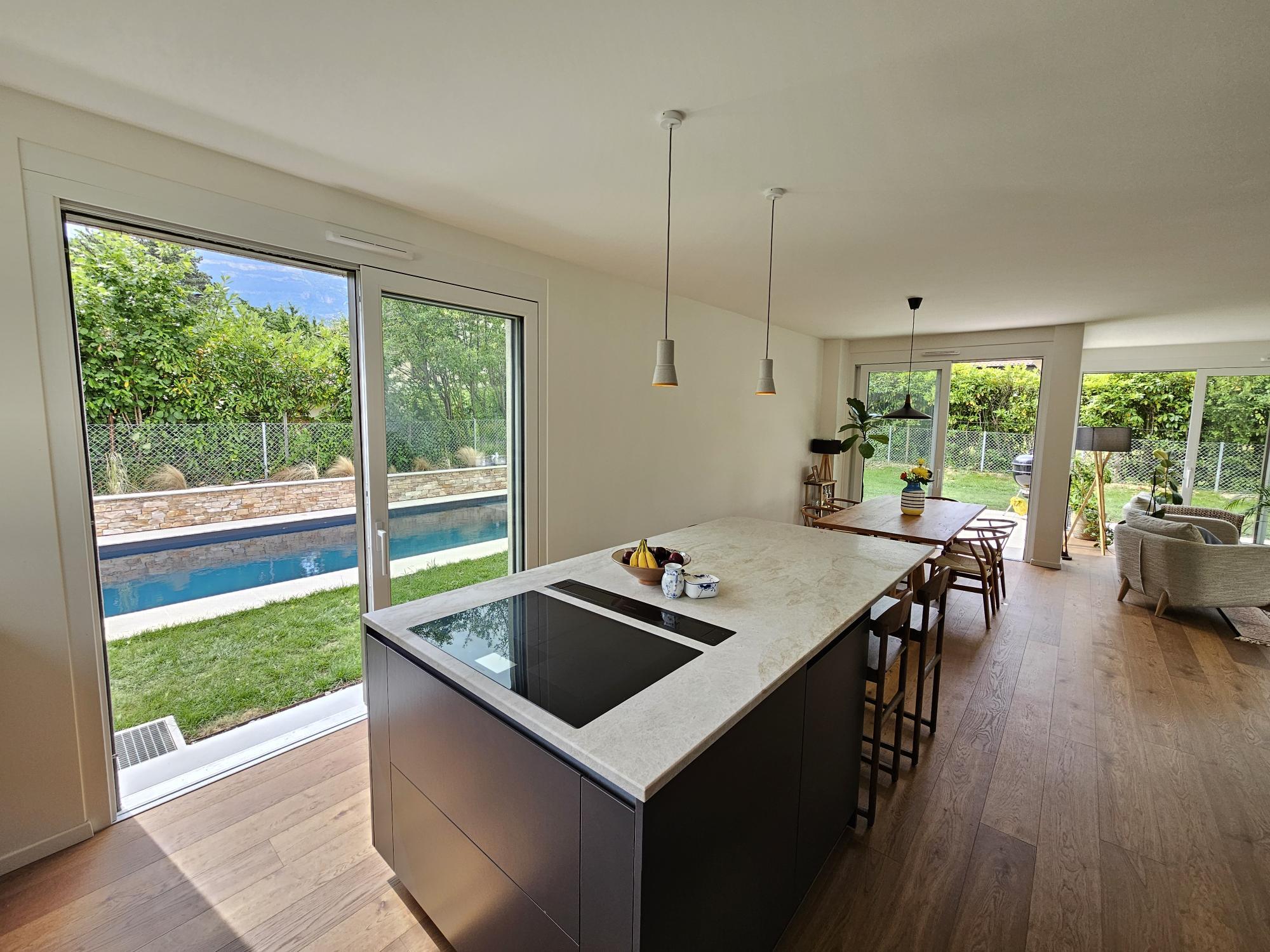 Interior view 3