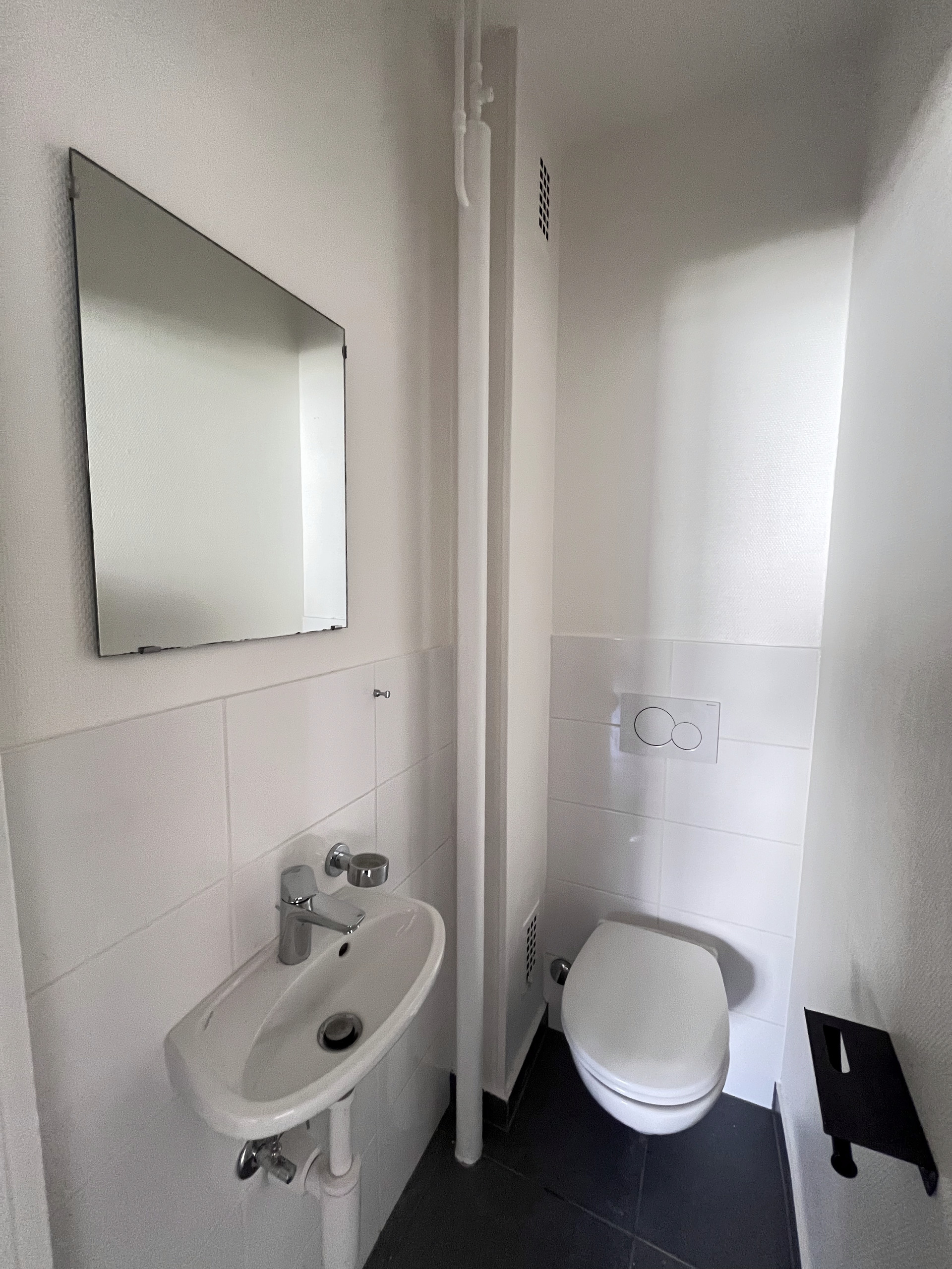 Interior view 8